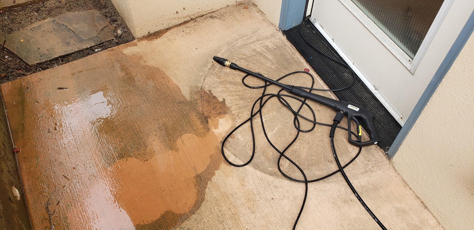 Kärcher Pressure Washer K1700, CETA Certified, 3 Spray Nozzles, Detergent Tank, for Cars, Driveways, Siding, Patios, 1.2 max. GPM customer photo 1