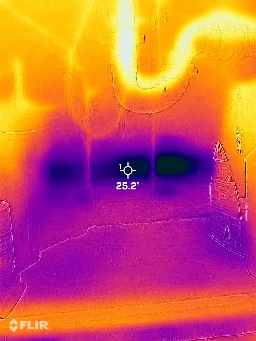 Flir One - Thermal Imaging Camera for Android Smartphones (USB-C), 240x180 Super Resolution (80x60 Native IR) Customer Review Flir One - Thermal Imaging Camera for Android Smartphones (USB-C), 240x180 Super Resolution (80x60 Native IR) - Customer Photo 1