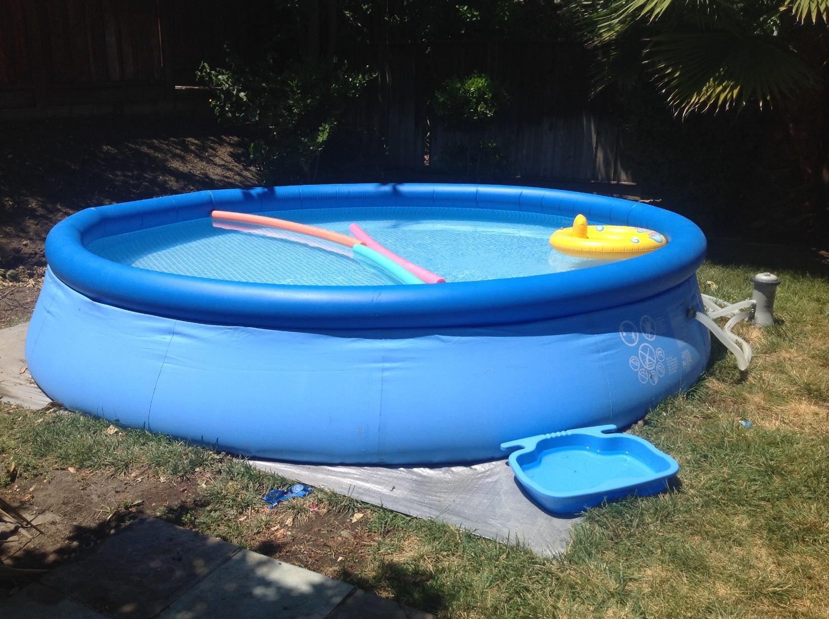Intex 28167EH Easy Set Inflatable Swimming Pool Set: 15ft x 48in – Includes 1000 GPH Cartridge Filter Pump – Removable Ladder – Pool Cover – Ground Cloth - Customer Photo 1