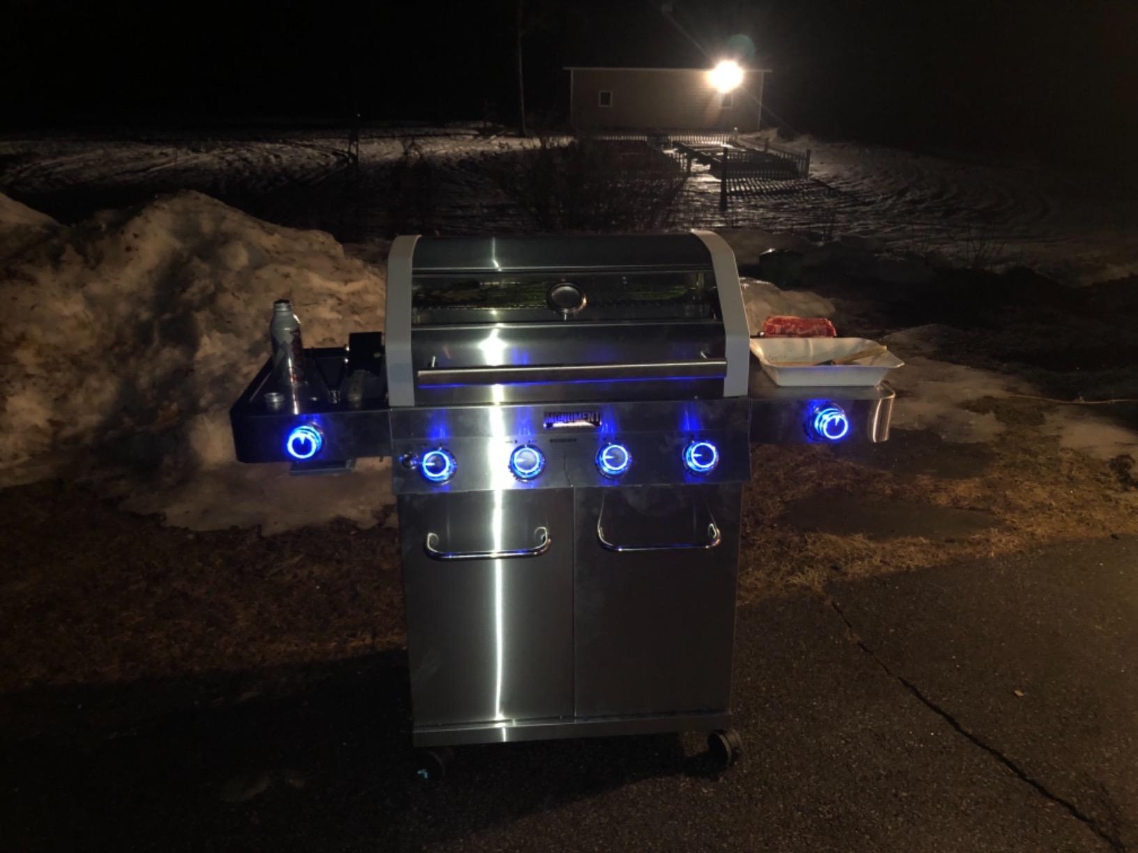 Monument Grills Larger 4+2 Burner Propane Gas Grills Stainless Steel Cabinet Style with Clearview Lid, Knob Controls, Built-In Thermometer, Infrared Side Sear Burners and Side Burners, Outdoor Use - Customer Photo 4