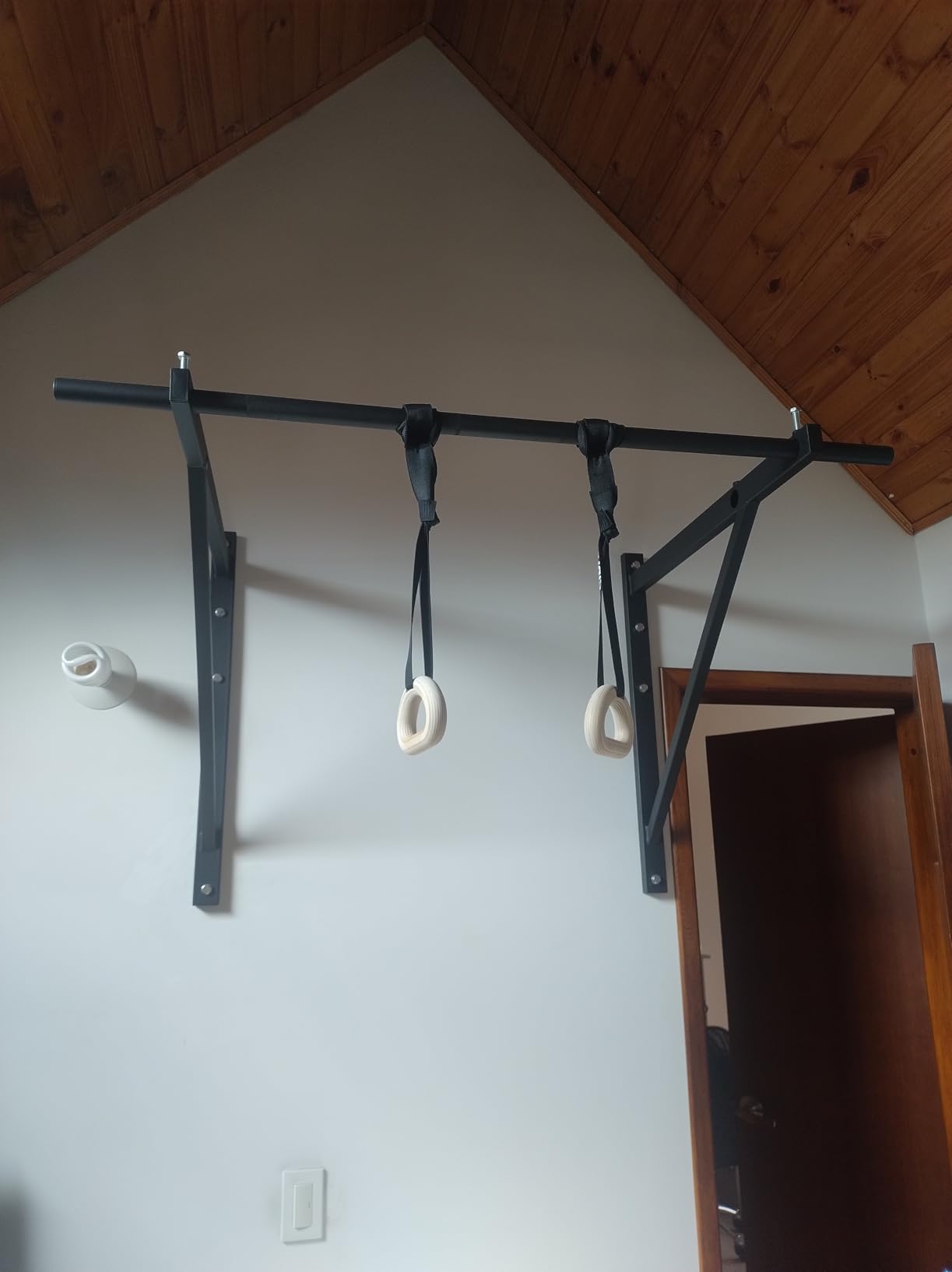 Yes4All Heavy Duty Wall Mounted Pull Up Bar – Multi-Grip Pull Ups / Pull Up Bar Ceiling Mount / Joist Mount for Home Gym - Customer Photo 1