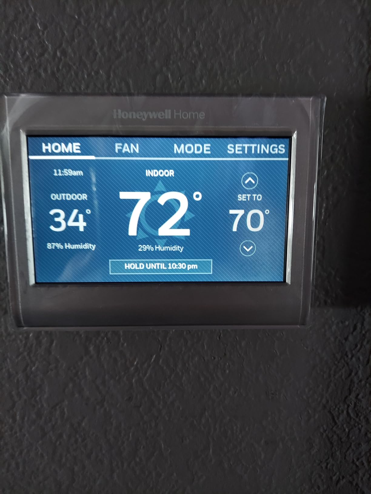 Honeywell Home RTH9585WF1004 Wi-Fi Smart Color Thermostat Customer Review Honeywell Home RTH9585WF1004 Wi-Fi Smart Color Thermostat - Customer Photo 2