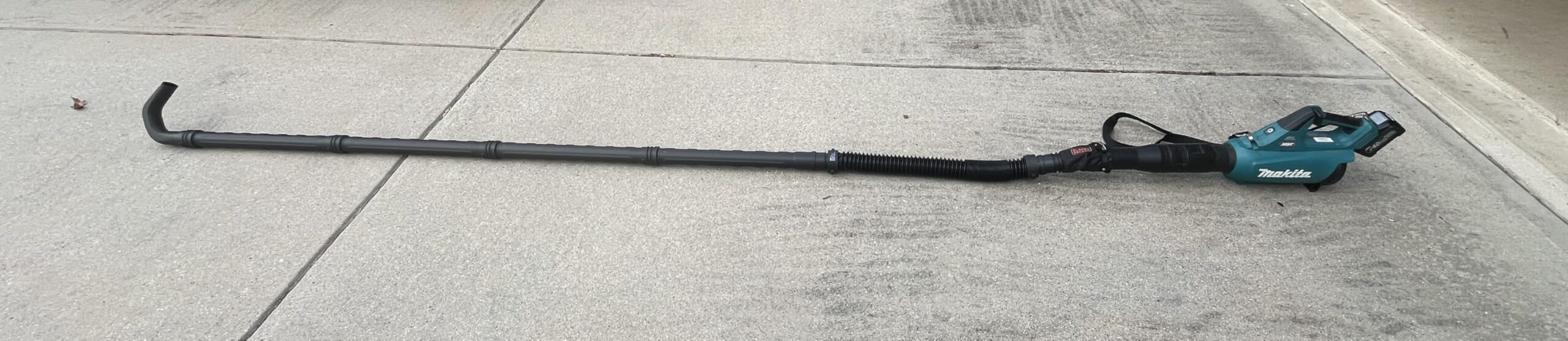 BLACK+DECKER Gutter Clean Attachment For Blower, Quick Connect (BZOBL50) Customer Review BLACK+DECKER Gutter Clean Attachment For Blower, Quick Connect (BZOBL50) - Customer Photo 2
