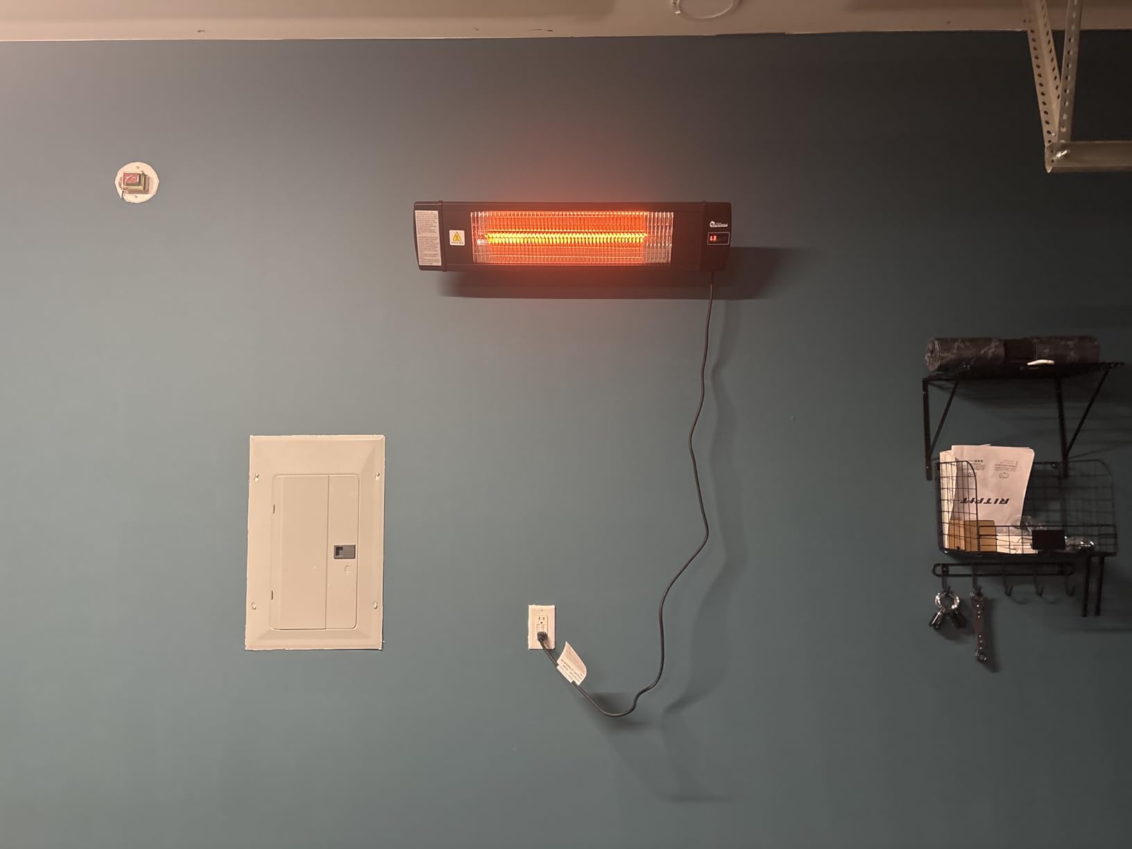 DR. INFRARED HEATER Portable Infrared Indoor and Outdoor Space Heater for Patio, Garage, Commercial & Residential With Remote Control, Without Thermostat, Black customer photo 1