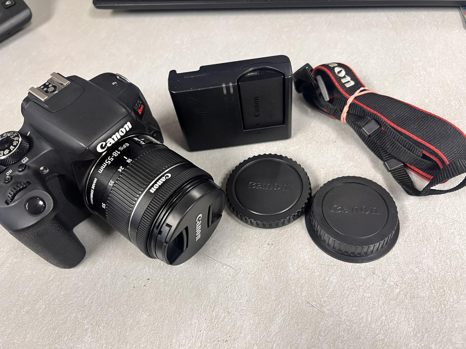 Canon EOS Rebel T7i DSLR Camera with 18-55mm Lens (Renewed) Customer Review Canon EOS Rebel T7i DSLR Camera with 18-55mm Lens (Renewed) - Customer Photo 1
