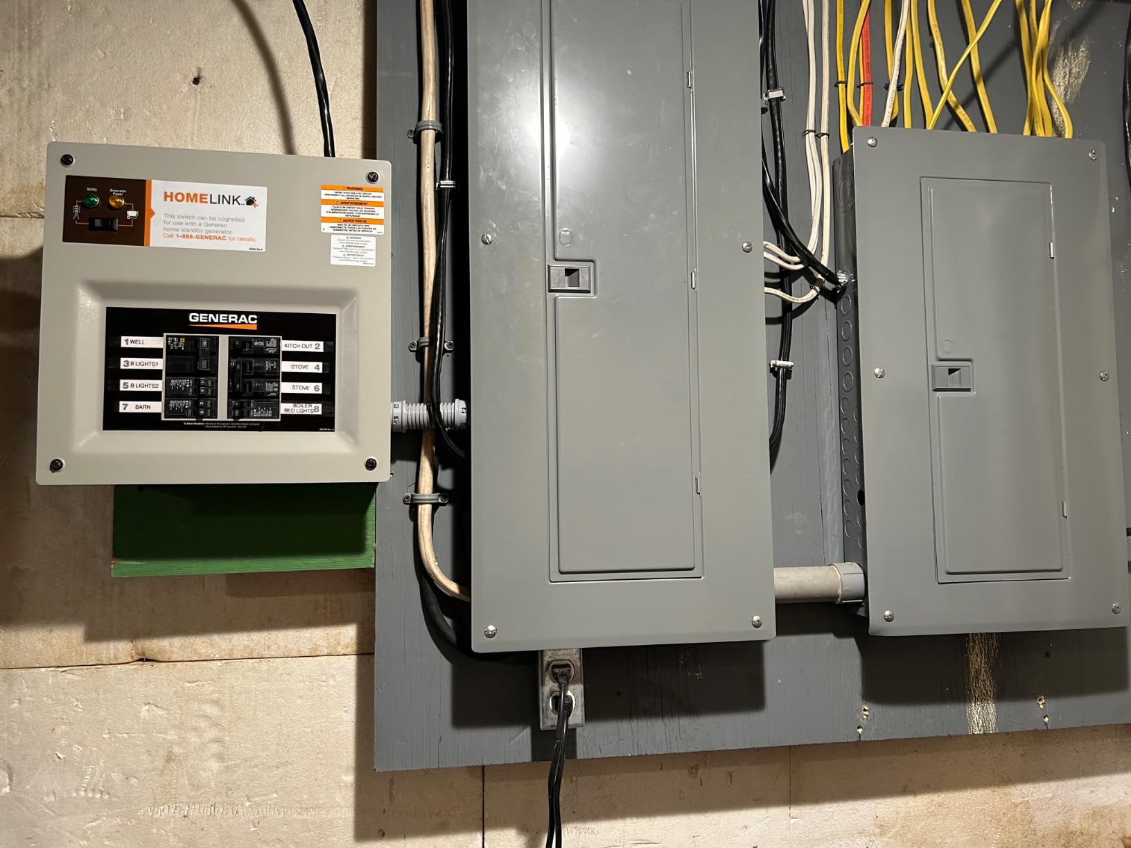 Generac 9854 HomeLink 50-Amp Indoor Pre-Wired Manual Transfer Switch Kit: Seamless Power Transition for Your Home - Customer Photo 2