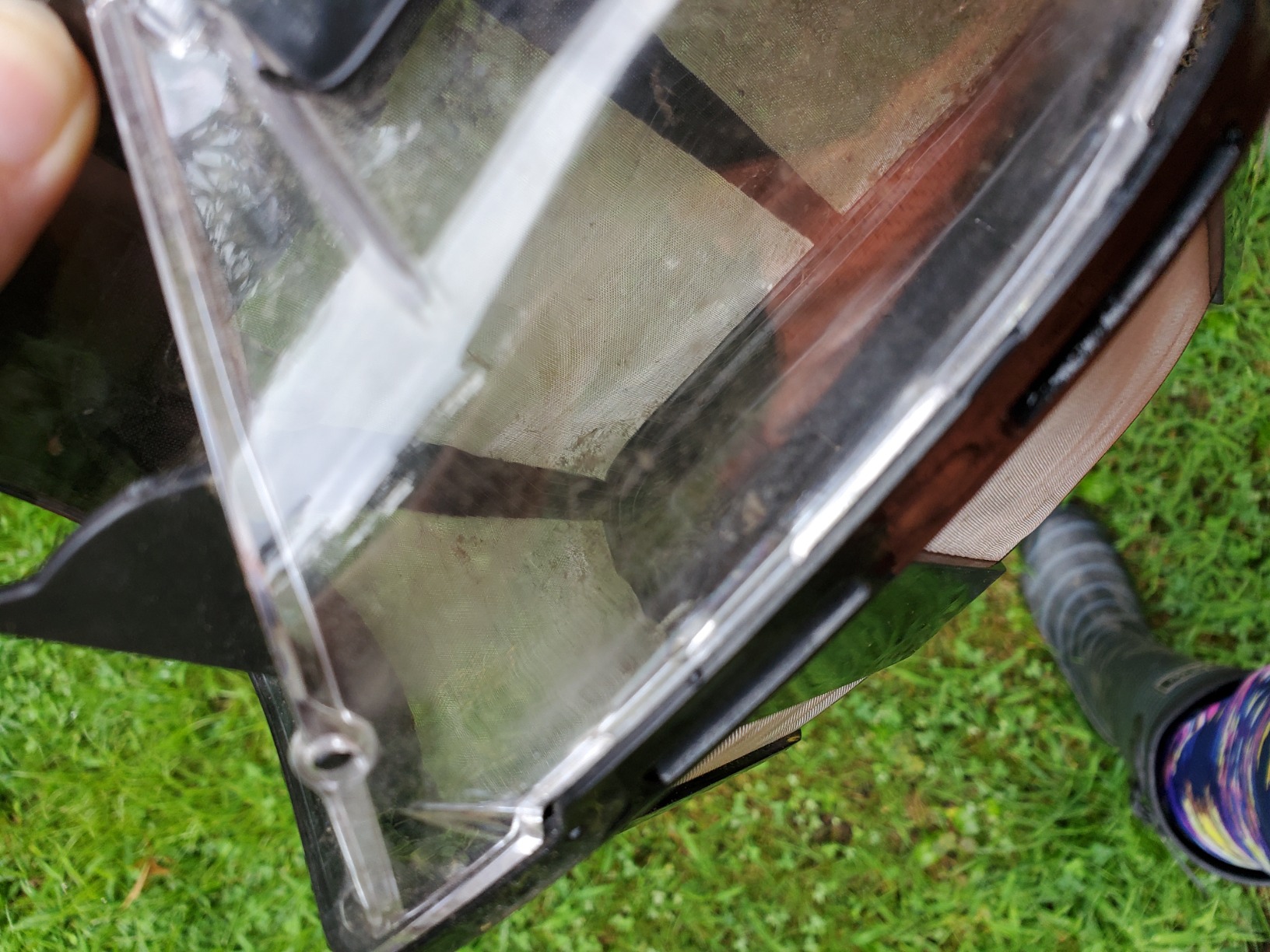 Mosquito Magnet MM4200B Patriot Plus Mosquito and Flying Insect Trap and Killer - Outdoor Fly Trap Protects Up to 1 Acre, Green Customer Review Mosquito Magnet MM4200B Patriot Plus Mosquito and Flying Insect Trap and Killer - Outdoor Fly Trap Protects Up to 1 Acre, Green - Customer Photo 2