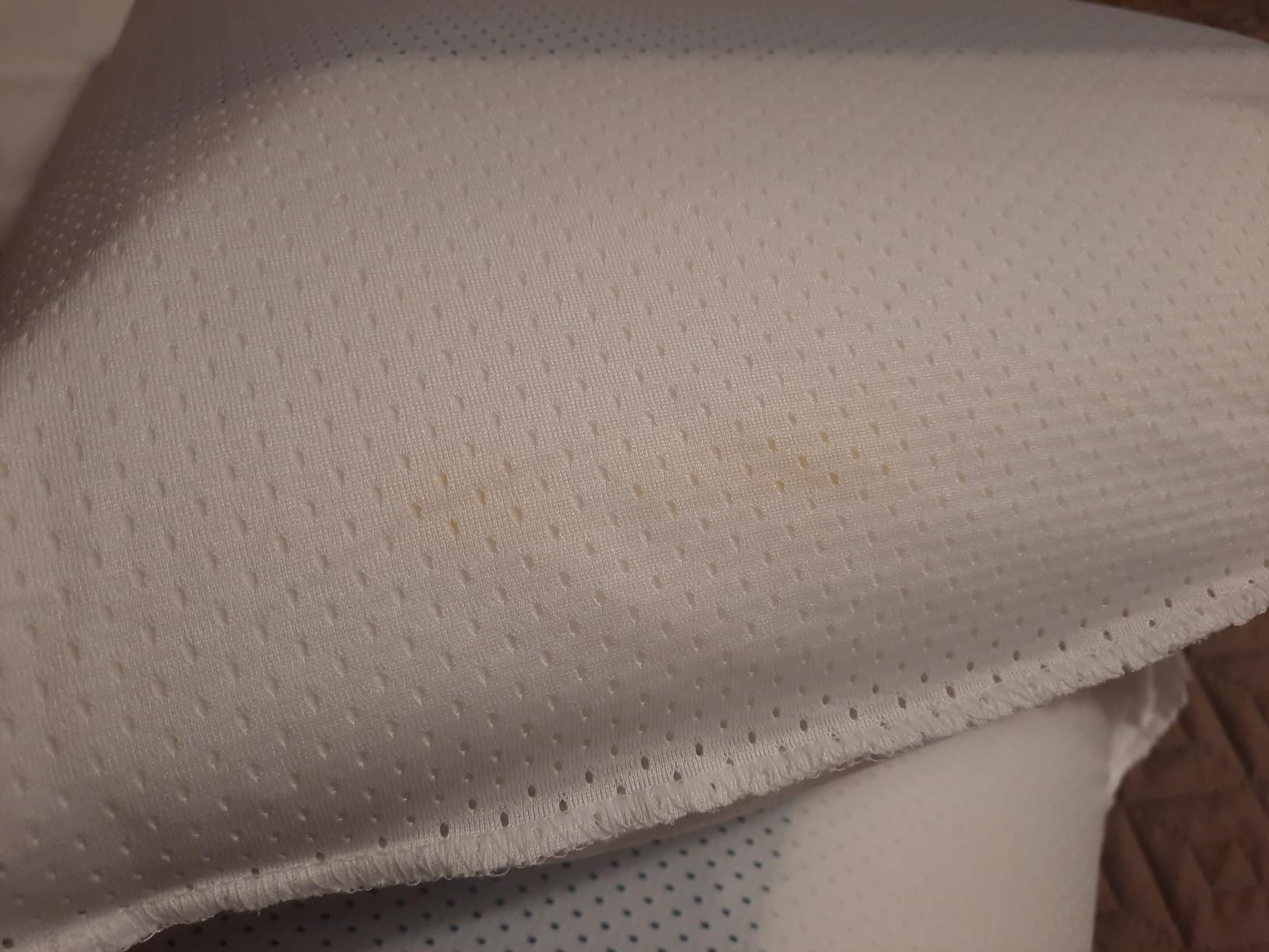 Tempur-Pedic TEMPUR-Cloud Dual Cooling Pillow, Queen, White Customer Review Tempur-Pedic TEMPUR-Cloud Dual Cooling Pillow, Queen, White - Customer Photo 4