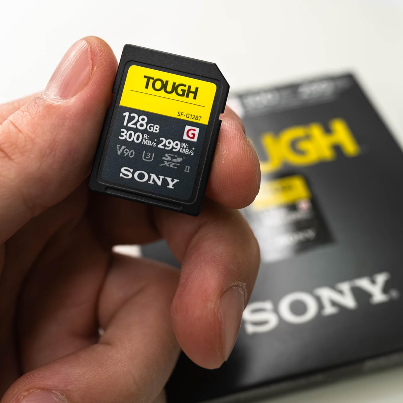 Sony TOUGH-G series SDXC UHS-II Card 64GB, V90, CL10, U3, Max R300MB/S, W299MB/S (SF-G64T/T1), Black - Customer Photo 2