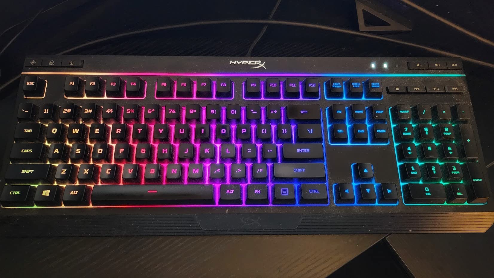 HyperX Alloy Core RGB - Membrane Gaming Keyboard, Comfortable Quiet Silent Keys with RGB LED Lighting Effects, Spill Resistant, Dedicated Media Keys, Compatible with Windows 10/8.1/8/7 - Black customer photo 2
