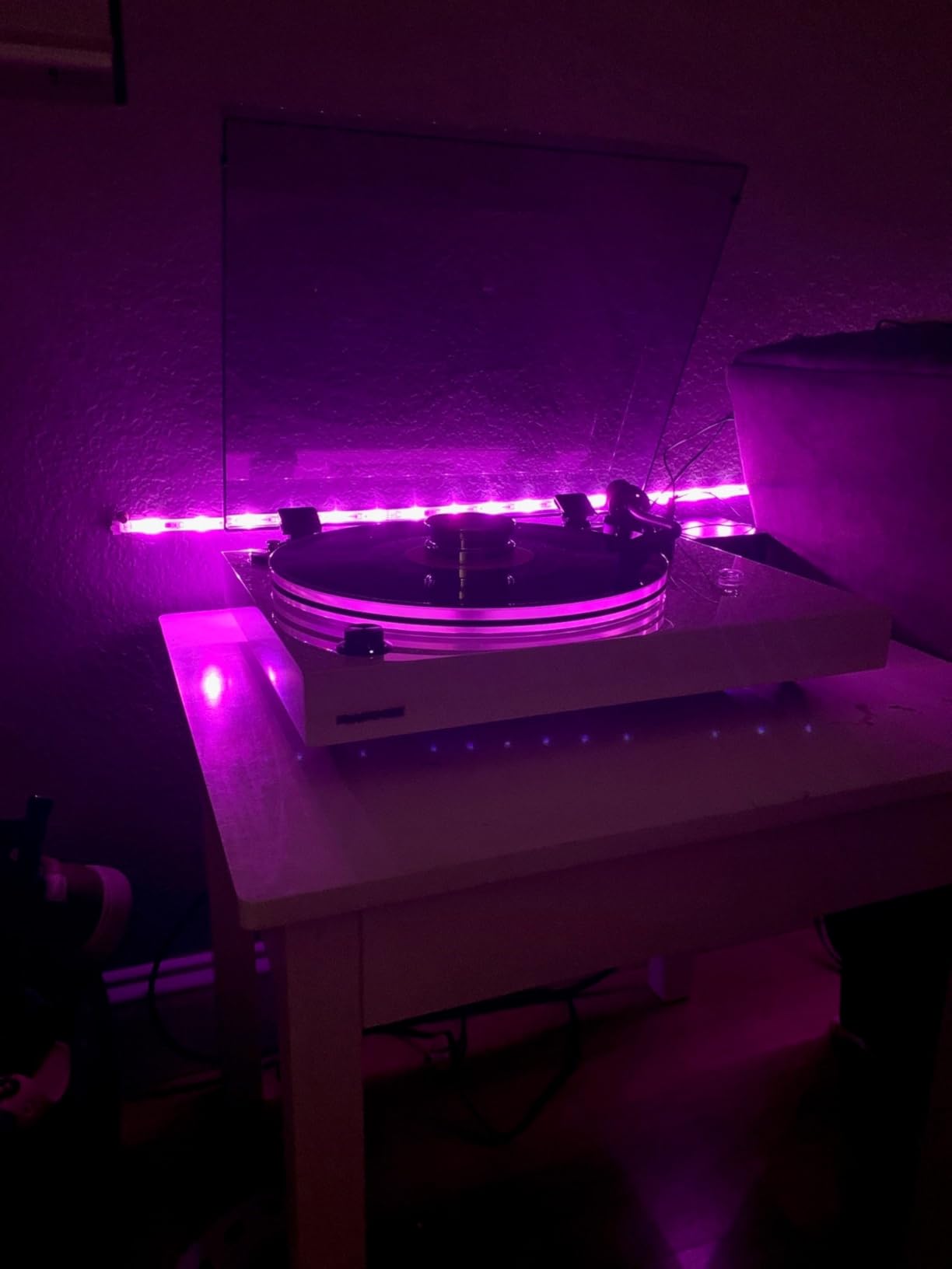 Fluance RT85 Turntable with Ortofon Cartridge, Acrylic Platter, Speed Control, and Vibration Isolation - High Fidelity Vinyl Record Player - Customer Photo 2