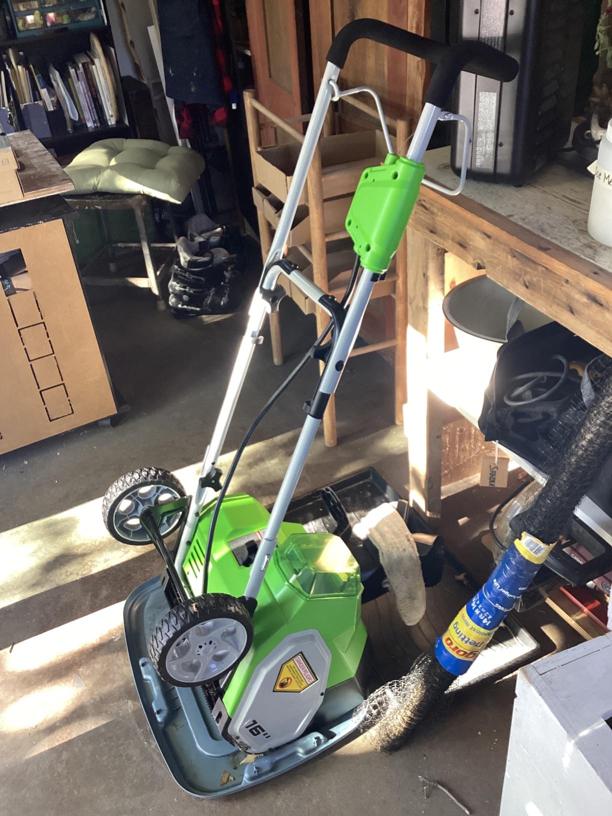 Greenworks 40V (75+ Compatible Tools) 16 Greenworks 40V (75+ Compatible Tools) 16