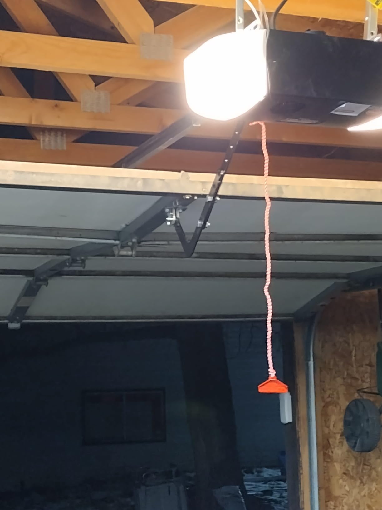 Genie QuietLift Connect – WiFi Smart Garage Door Opener with Added Wireless Keypad, ¾ HPC Smart Belt Drive – Compatible with Alexa and Google Assistant, Model 3053-TKV Customer Review Genie QuietLift Connect – WiFi Smart Garage Door Opener with Added Wireless Keypad, ¾ HPC Smart Belt Drive – Compatible with Alexa and Google Assistant, Model 3053-TKV - Customer Photo 1
