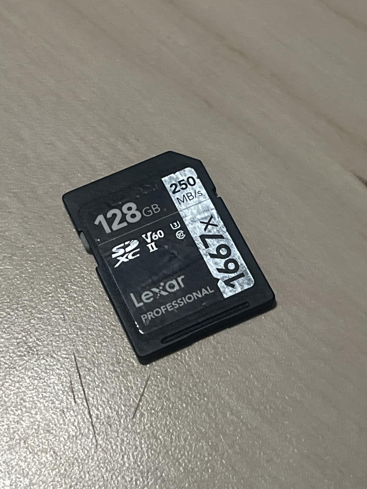 Lexar 128GB Professional 1667x SD Card, UHS-II, C10, U3, V60, 4K, Up To 250MB/s Read customer photo 1