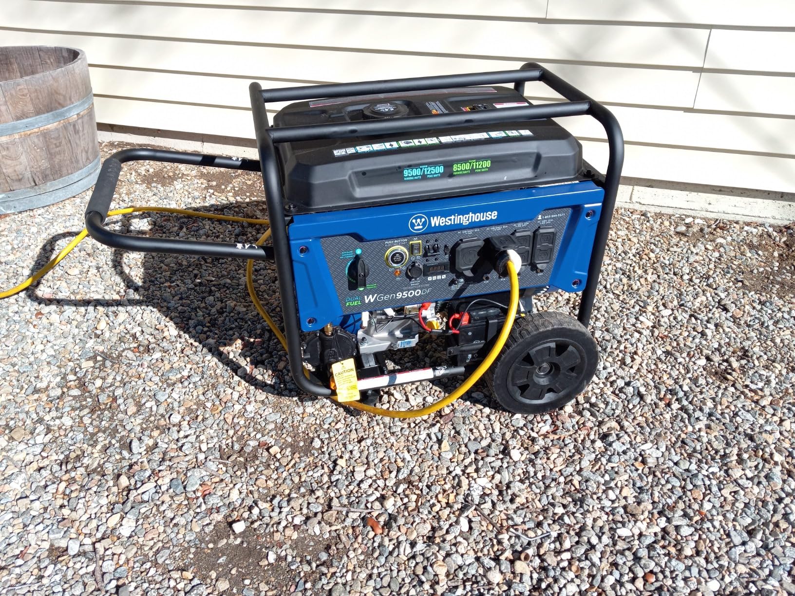 Westinghouse 12500 Watt Dual Fuel Home Backup Portable Generator, Remote Electric Start, Transfer Switch Ready, Gas and Propane Powered - Customer Photo 1