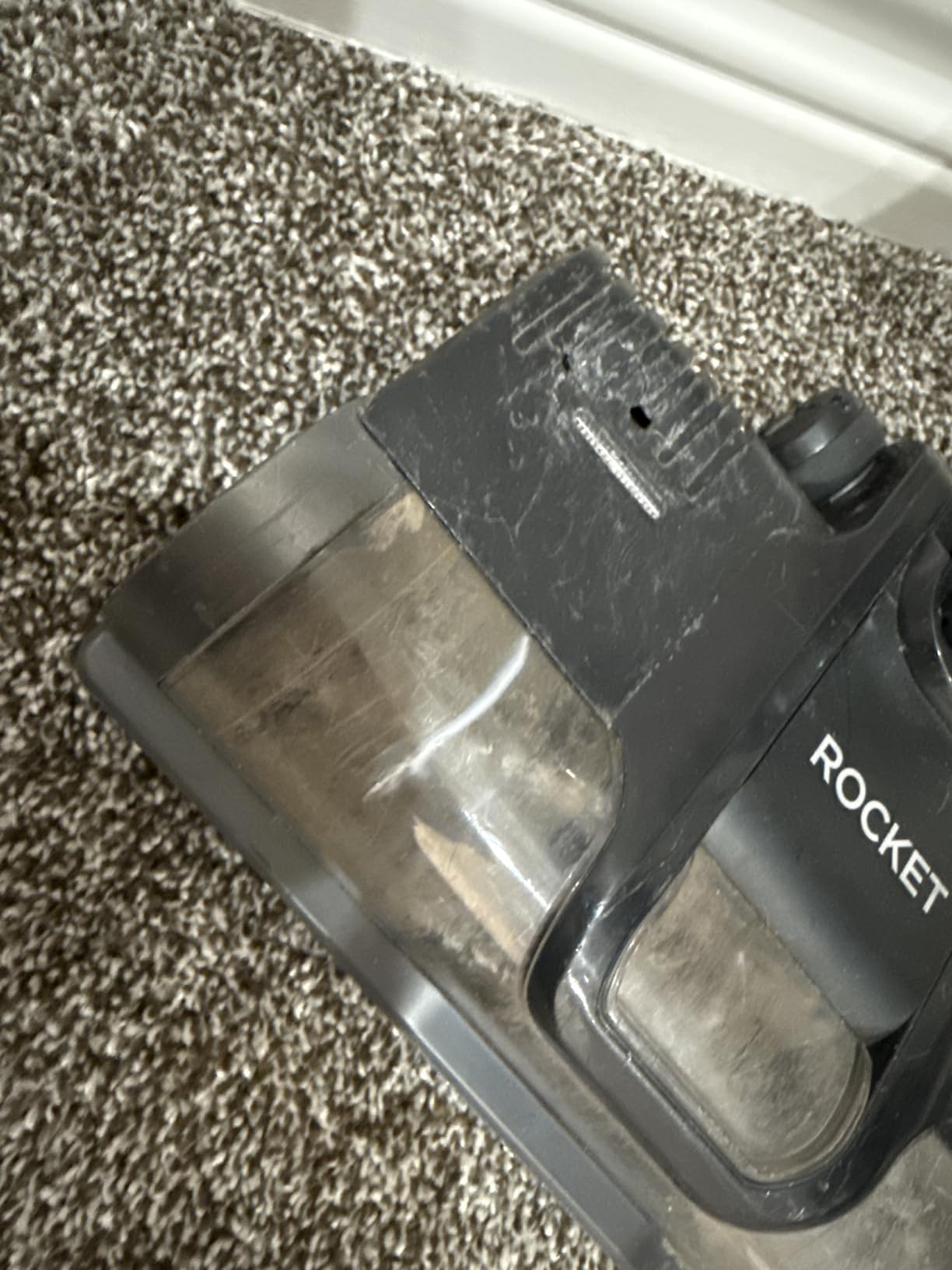 Shark | Pet Cordless Vacuum Cleaner | LED Headlights | Removable Handheld Vacuum for Pet Hair | Crevice Tool & Pet Multi-Tool Included | 40min Runtime | For Carpet & Hard Floors | Grey | IX141 Customer Review Shark | Pet Cordless Vacuum Cleaner | LED Headlights | Removable Handheld Vacuum for Pet Hair | Crevice Tool & Pet Multi-Tool Included | 40min Runtime | For Carpet & Hard Floors | Grey | IX141 - Customer Photo 1