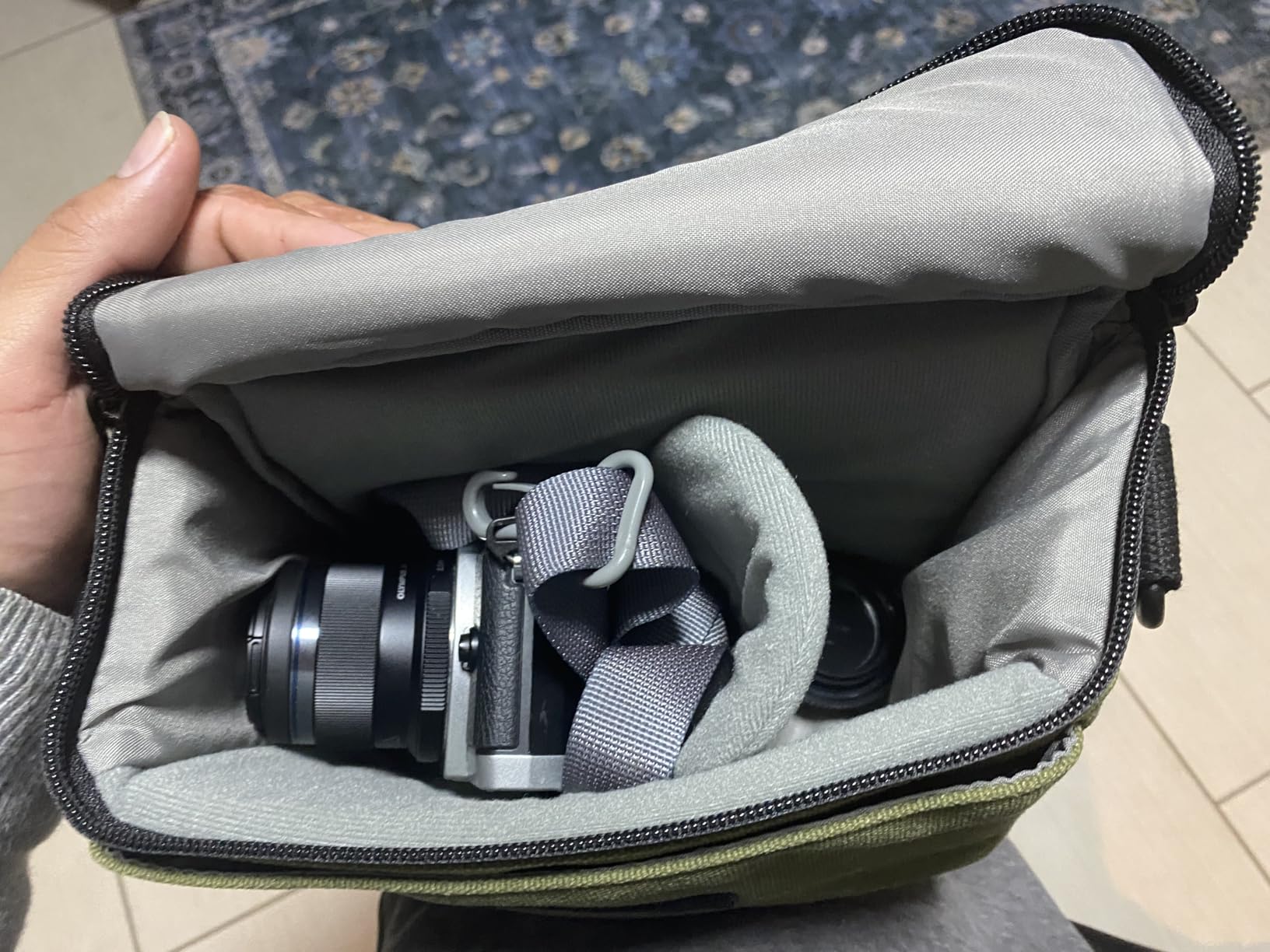 Besnfoto Camera Bag Small Crossbody Camera Shoulder Bag Purse Waterproof Canvas Cute Compact Camera Messenger Bag Case for Mirrorless DSLR SLR Women and Men customer photo 1