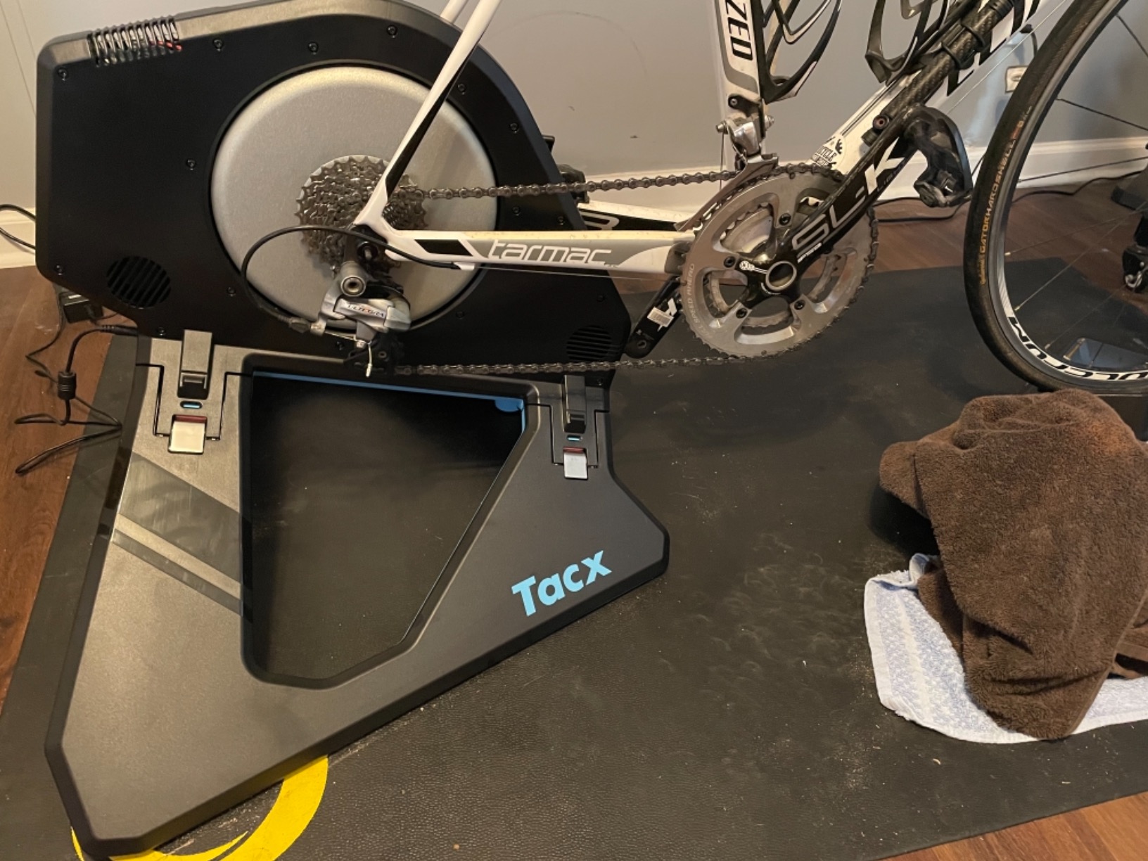 Garmin Tacx Neo 2T Smart Trainer Customer Review Garmin Tacx Neo 2T Smart Trainer - Customer Photo 2