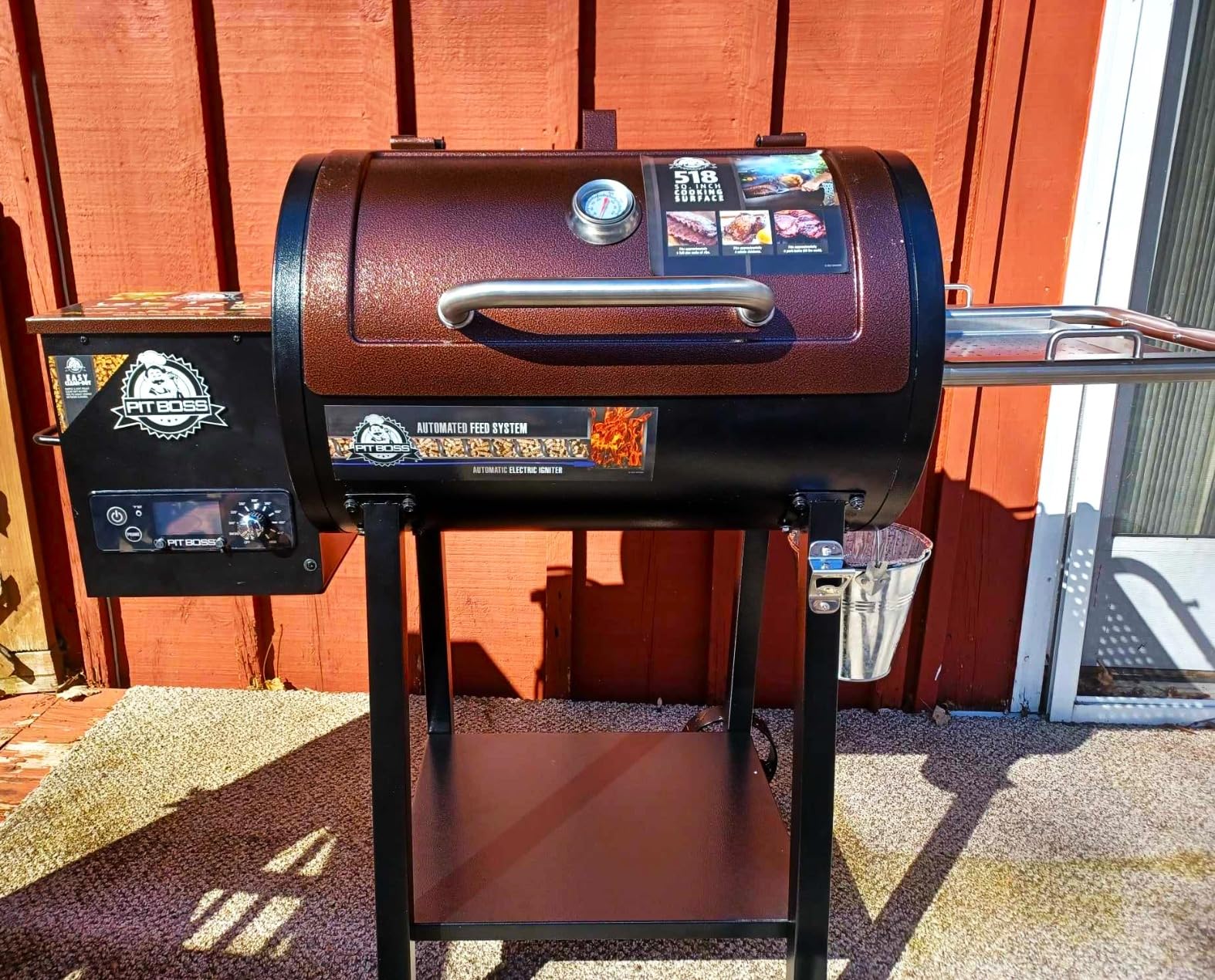 Pit Boss 440 Mahogany Series Wood Pellet Grill & Smoker with Flame Broiler and LED Digital Controller, 518-Sq. In. Cooking Space, 180F to 500F Temperature Range, 5 lb. Pellet Hopper customer photo 2