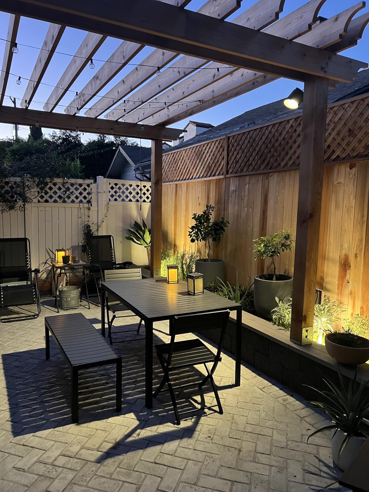 Philips Hue Lily XL Outdoor Smart Spot Light - White & Color Ambiance LED Walkway Lights - Low Voltage Lighting - 1 Pack - Requires Bridge and Power Supply - Control with App and Voice - Weatherproof - Customer Photo 1