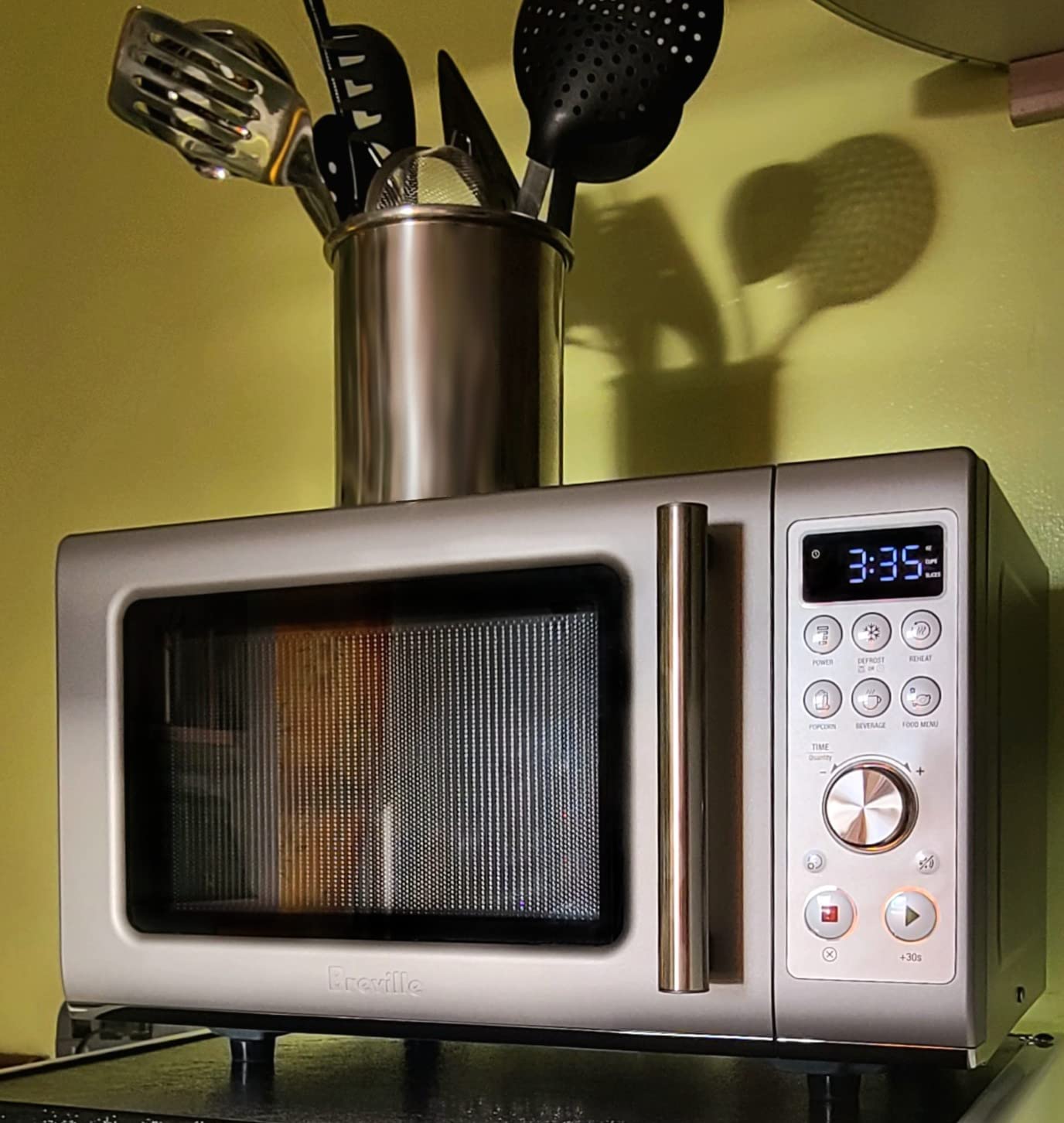 Breville BMO650SIL Compact Wave Soft Close Countertop Microwave Oven, Silver customer photo 2