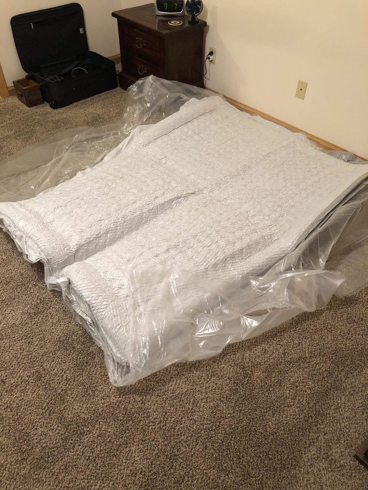 Casper Sleep Original Hybrid Queen Mattress – Medium Feel with Zoned Support – Motion Isolation – Breathable, Cooling Memory Foam – 100-Night Trial – CertiPUR-US Customer Review Casper Sleep Original Hybrid Queen Mattress – Medium Feel with Zoned Support – Motion Isolation – Breathable, Cooling Memory Foam – 100-Night Trial – CertiPUR-US - Customer Photo 2