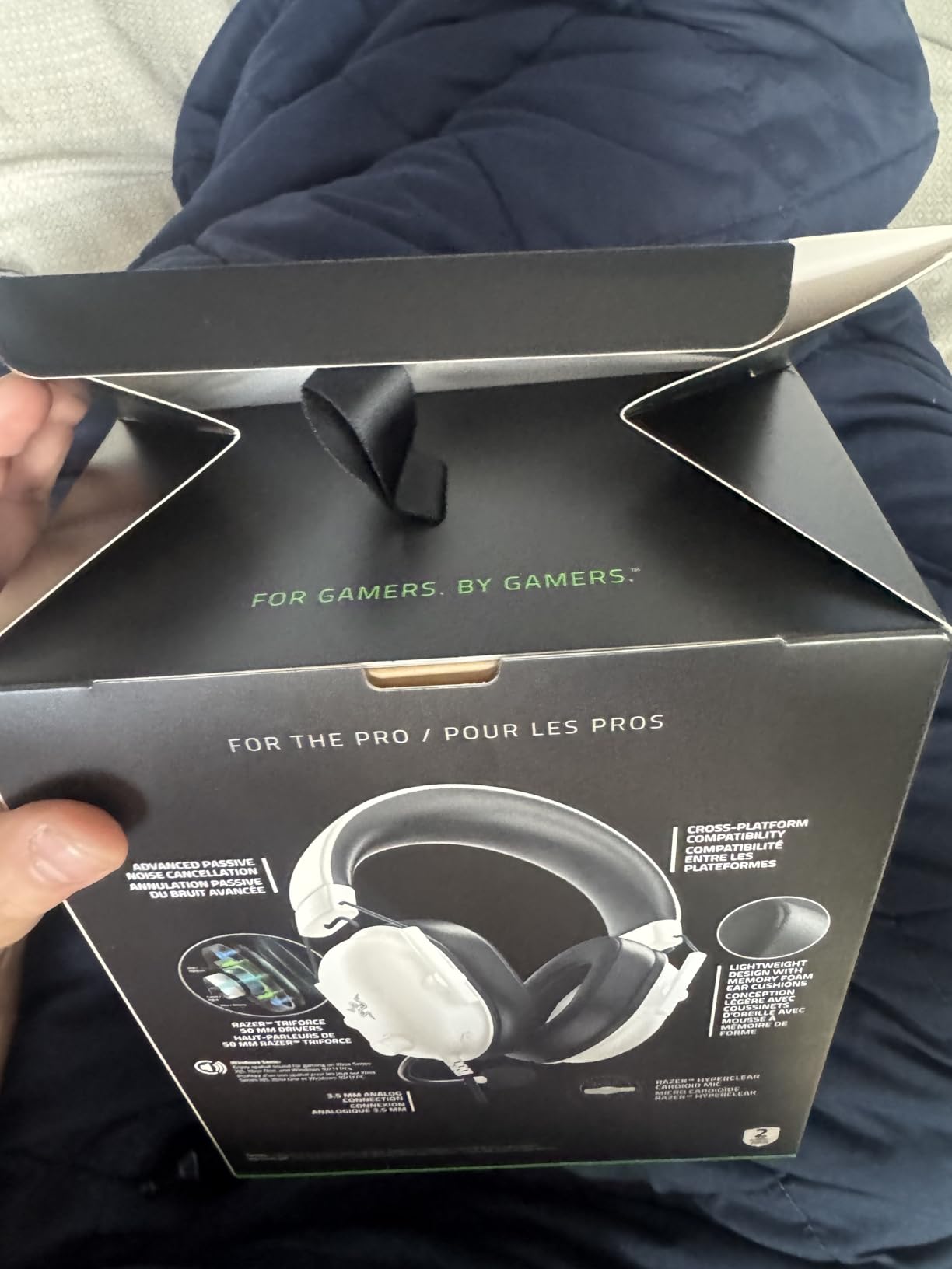 Razer BlackShark V2 X Gaming Headset: 7.1 Surround Sound - 50mm Drivers - Memory Foam Cushion - For PC, PS4, PS5, Switch - 3.5mm Audio Jack - Black customer photo 2