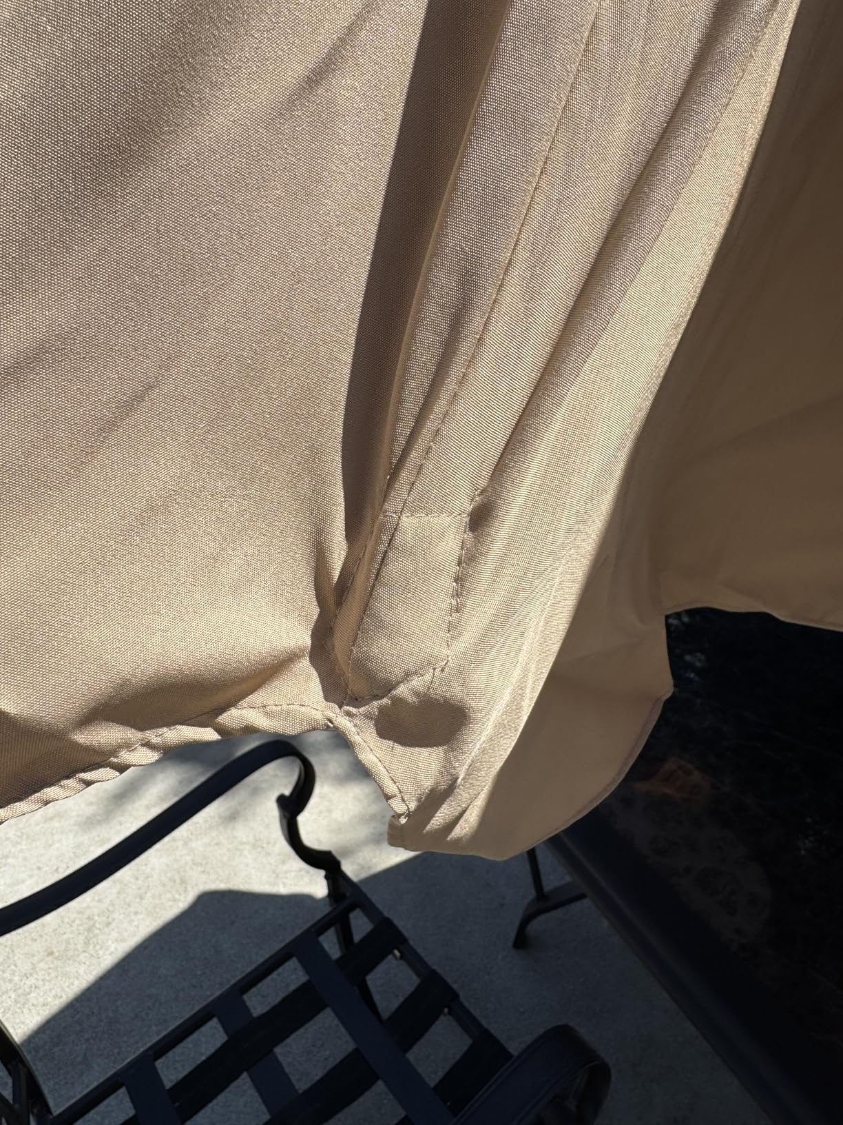 ABCCANOPY 10ft Scalloped Patio Umbrella, Outdoor Table Umbrella with Tilt and Crank, Fiberglass Ribs Deck Umbrella for Patio, Pool, Garden, Picnic (Brown) Customer Review ABCCANOPY 10ft Scalloped Patio Umbrella, Outdoor Table Umbrella with Tilt and Crank, Fiberglass Ribs Deck Umbrella for Patio, Pool, Garden, Picnic (Brown) - Customer Photo 2