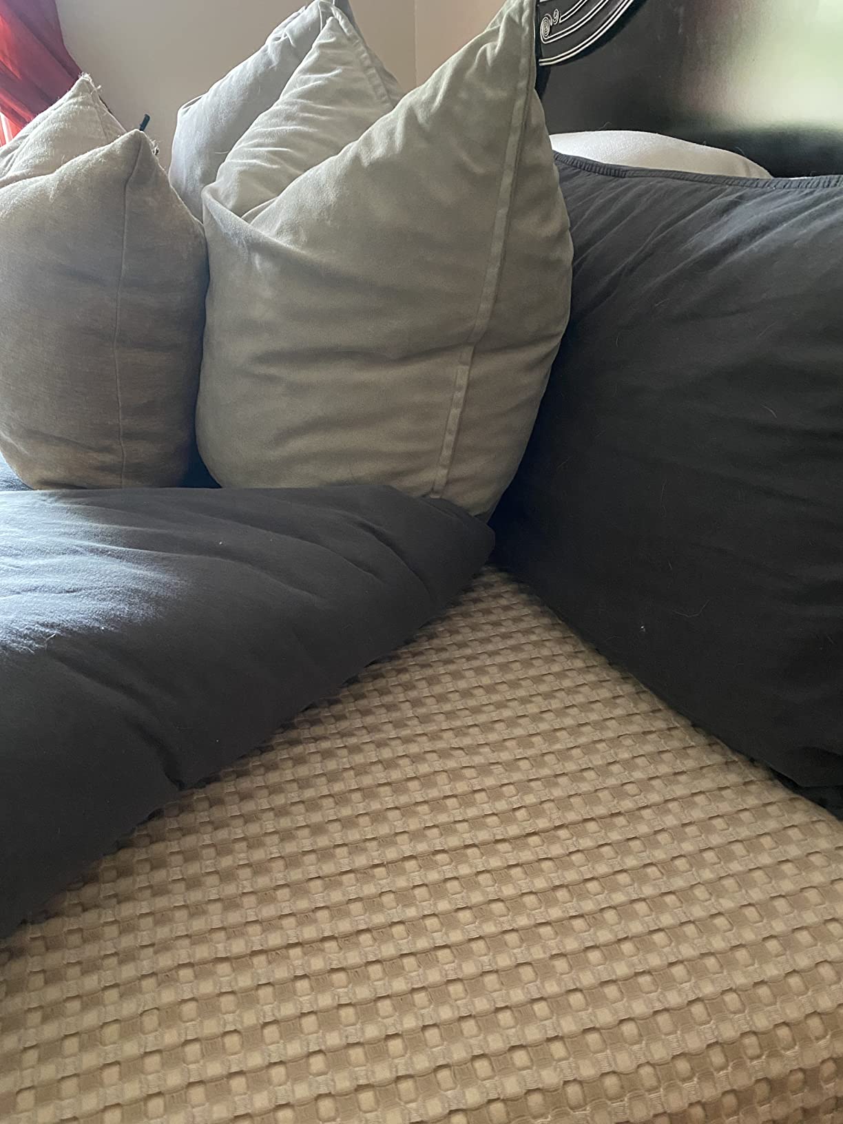 Bedsure Cooling Cotton Waffle Queen Size Blanket - Lightweight Breathable Soft Blanket of Rayon Derived from Bamboo for Hot Sleepers, Luxury Throws for Bed, Couch and Sofa, Ivory, 90x90 Inches Customer Review Bedsure Cooling Cotton Waffle Queen Size Blanket - Lightweight Breathable Soft Blanket of Rayon Derived from Bamboo for Hot Sleepers, Luxury Throws for Bed, Couch and Sofa, Ivory, 90x90 Inches - Customer Photo 2