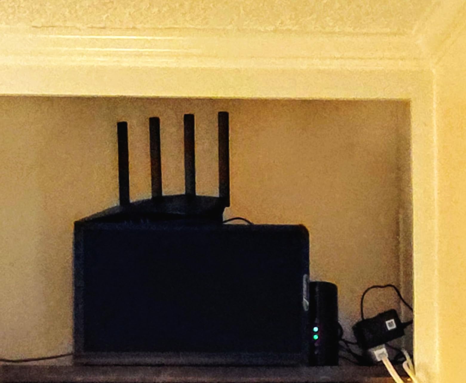 ASUS RT-AX82U (AX5400) Dual Band WiFi 6 Extendable Gaming Router, Gaming Port, Mobile Game Mode, Aura RGB, Included AiProtection Pro Security, Instant Guard, VPN, AiMesh Compatible Customer Review ASUS RT-AX82U (AX5400) Dual Band WiFi 6 Extendable Gaming Router, Gaming Port, Mobile Game Mode, Aura RGB, Included AiProtection Pro Security, Instant Guard, VPN, AiMesh Compatible - Customer Photo 1