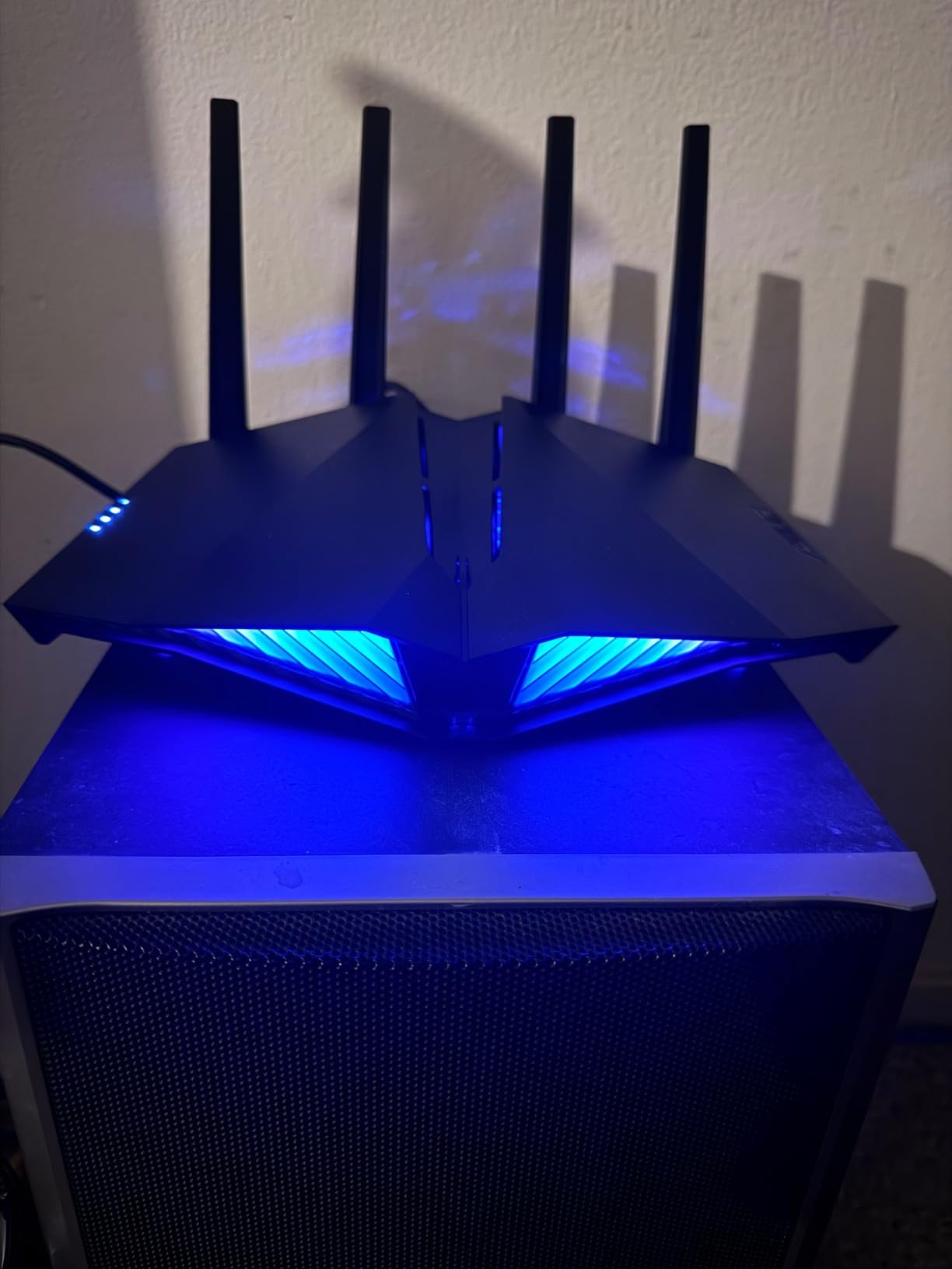 ASUS RT-AX82U (AX5400) Dual Band WiFi 6 Extendable Gaming Router, Gaming Port, Mobile Game Mode, Aura RGB, Included AiProtection Pro Security, Instant Guard, VPN, AiMesh Compatible Customer Review ASUS RT-AX82U (AX5400) Dual Band WiFi 6 Extendable Gaming Router, Gaming Port, Mobile Game Mode, Aura RGB, Included AiProtection Pro Security, Instant Guard, VPN, AiMesh Compatible - Customer Photo 2