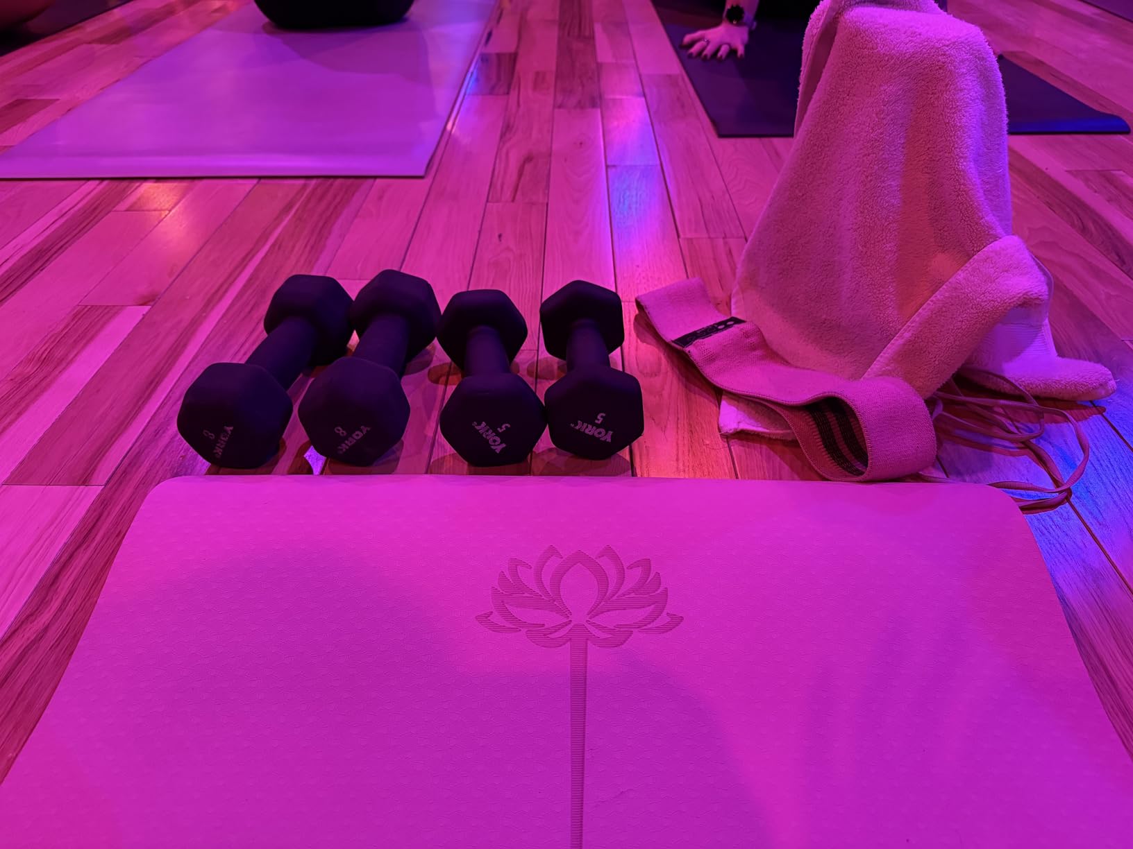 Yoga Mat Non Slip, Pilates Fitness Mats, Eco Friendly, Anti-Tear 1/4 Yoga Mat Non Slip, Pilates Fitness Mats, Eco Friendly, Anti-Tear 1/4