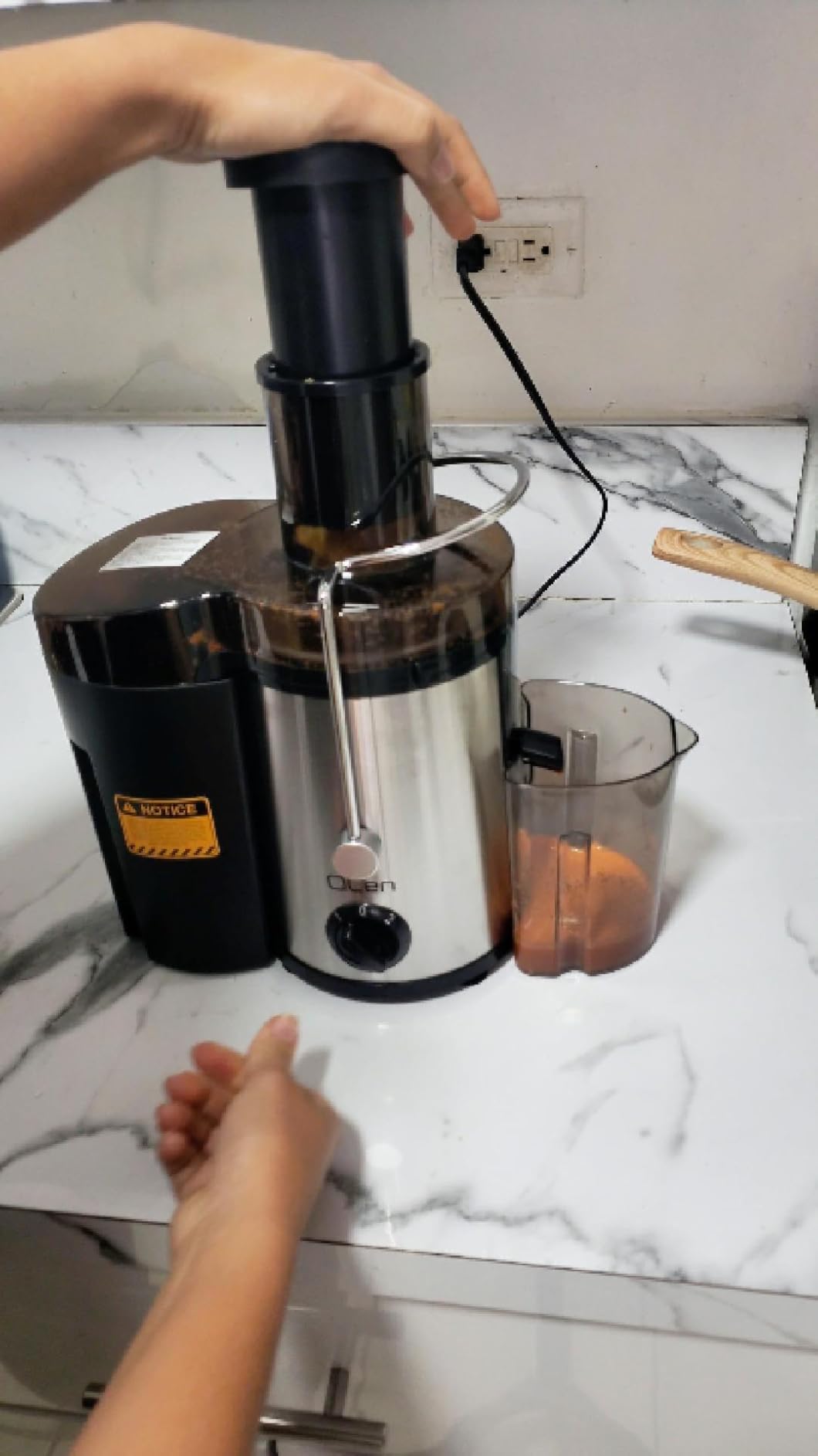 Qcen Juicer Machine, 500W Centrifugal Juicer Extractor with Wide Mouth 3 Qcen Juicer Machine, 500W Centrifugal Juicer Extractor with Wide Mouth 3