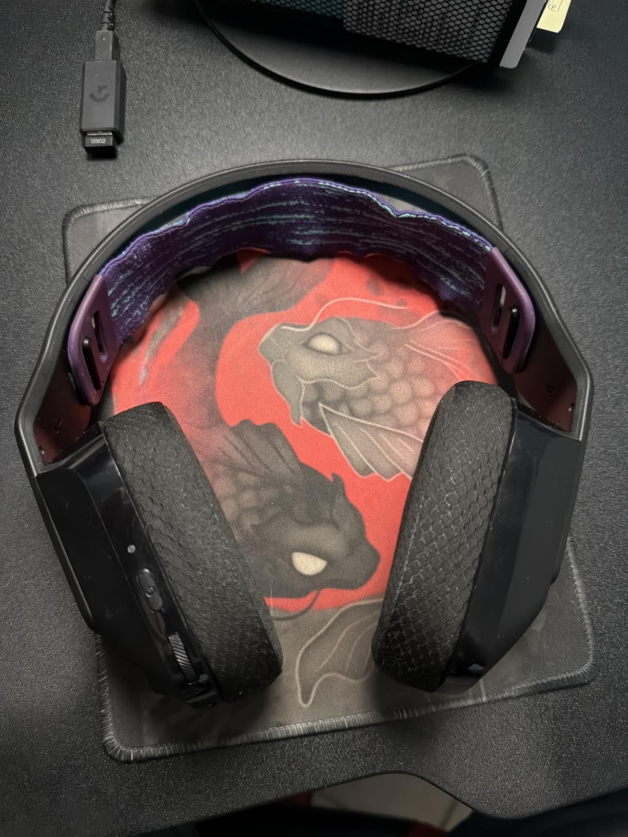Logitech G535 Lightspeed Wireless Gaming Headset - Lightweight on-Ear Headphones, flip to Mute mic, Stereo, USB Rechargeable - Black Customer Review Logitech G535 Lightspeed Wireless Gaming Headset - Lightweight on-Ear Headphones, flip to Mute mic, Stereo, USB Rechargeable - Black - Customer Photo 2