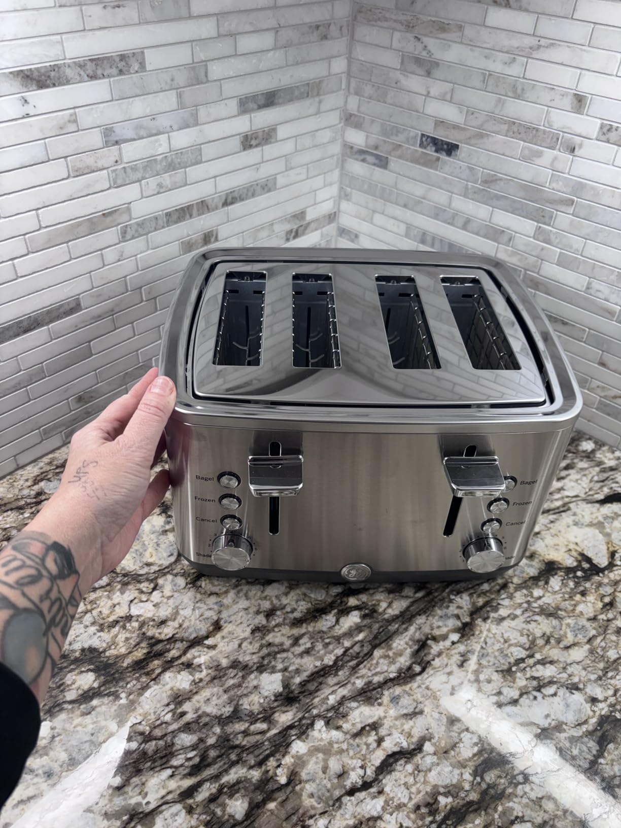 GE 2 Slice Stainless Steel Toaster, Extra Wide Slots for Toasting Bagels, Breads, Waffles & More, 7 Adjustable Shade Settings, Removable Crumb Tray, Countertop Kitchen Essentials, 850 Watts Customer Review GE 2 Slice Stainless Steel Toaster, Extra Wide Slots for Toasting Bagels, Breads, Waffles & More, 7 Adjustable Shade Settings, Removable Crumb Tray, Countertop Kitchen Essentials, 850 Watts - Customer Photo 1