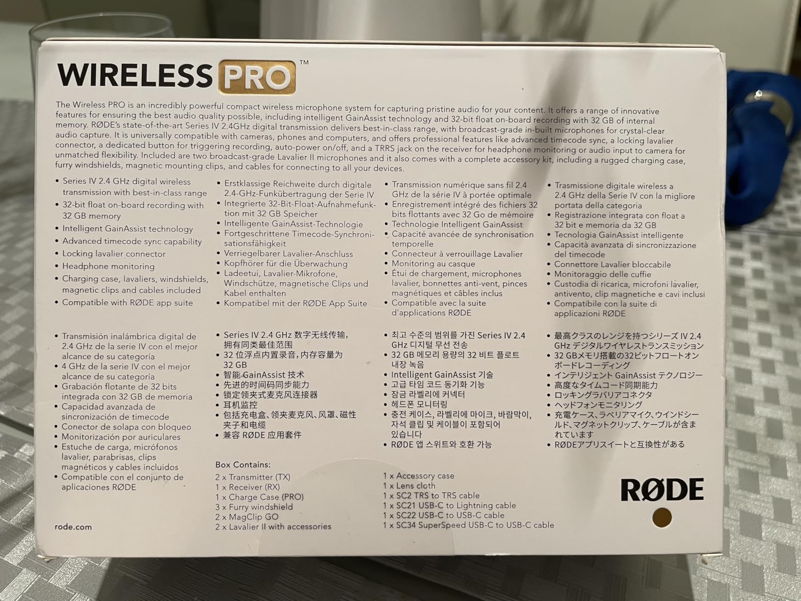 Rode Wireless GO II Ultra-compact Dual-channel Wireless Microphone System with Built-in Microphones, On-board Recording and 200m Range for Filmmaking, Interviews and Content Creation - Customer Photo 1
