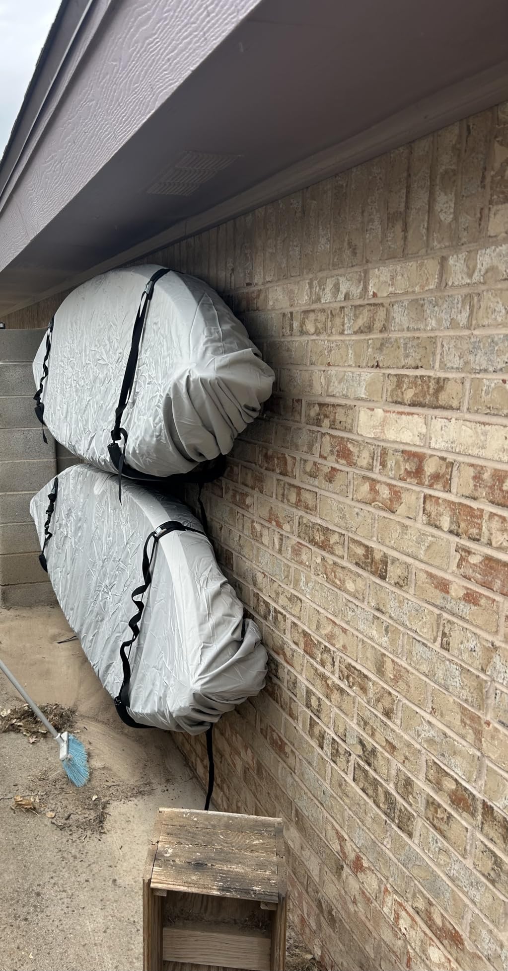 Frelaxy 420D Kayak Cover, Heavy Duty Waterproof UV Resistant Kayak Covers for Outdoor Storage, Ultra Strong Canoe Storage Dust Cover, Great for Indoor & Outdoor 9.8-13.5ft - Customer Photo 1