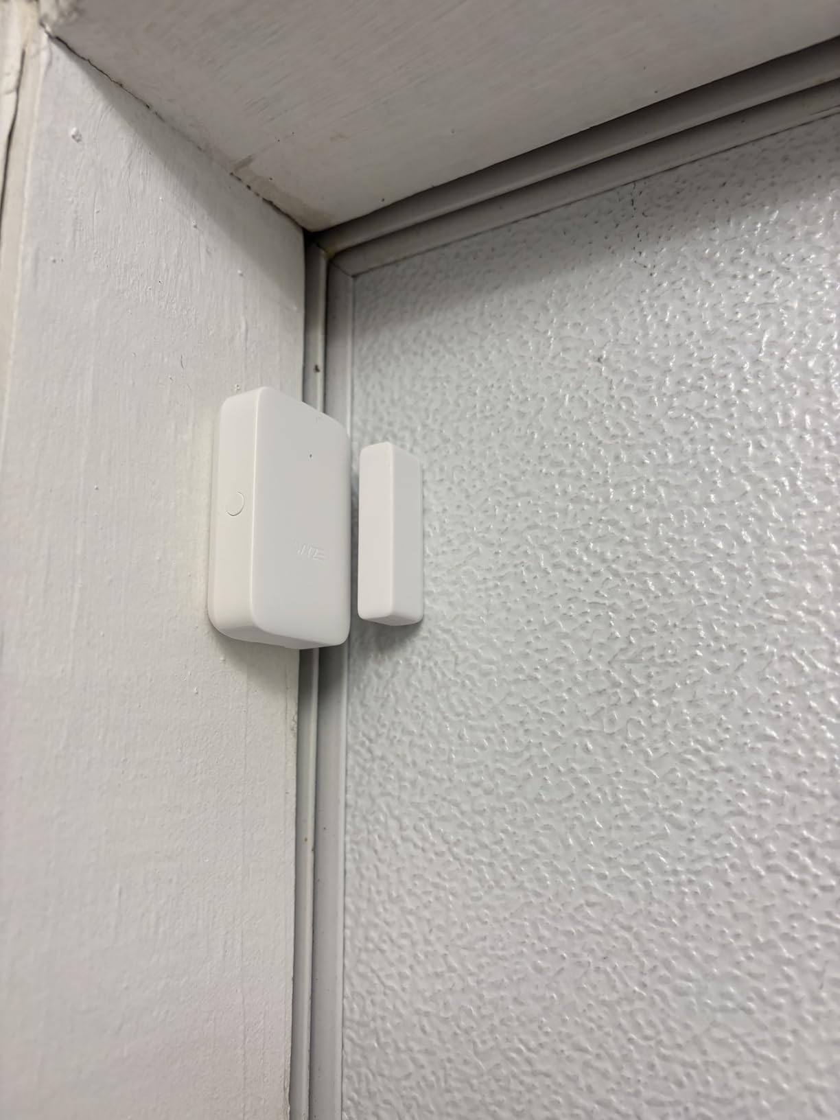Wyze Home Security Core Kit: Hub, Keypad, Motion Sensor, Entry Sensors (x2); Compatible w/ Wyze Cam, Leak & Climate Sensors; 3 Mo. of 24/7 Professional Monitoring Service Incl., Subscription Required - Customer Photo 2