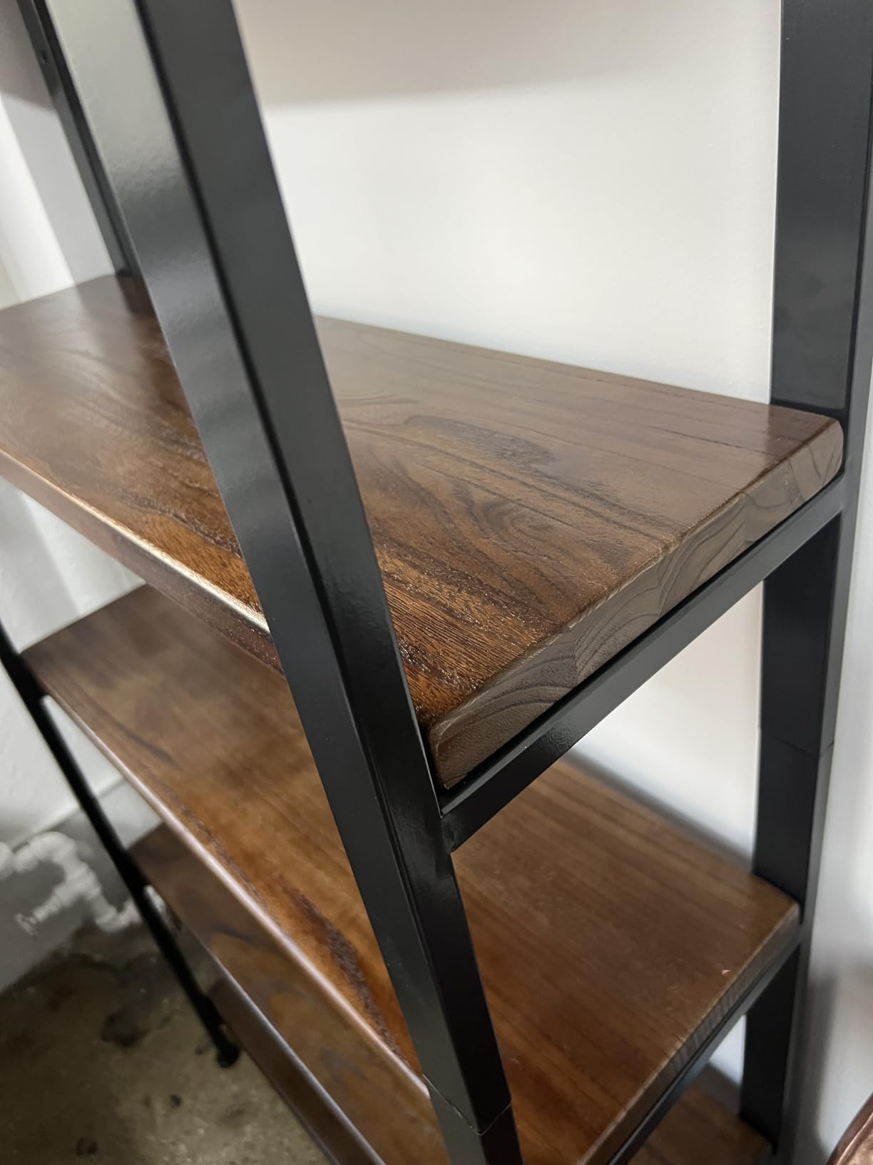 Solid Wood Bookshelf,4 Tier Rustic Vintage Industrial Etagere Bookcase, Open Metal and Wood Vintage Book Shelf, Retro Brown (RealWood)(4-Tier) - Customer Photo 2