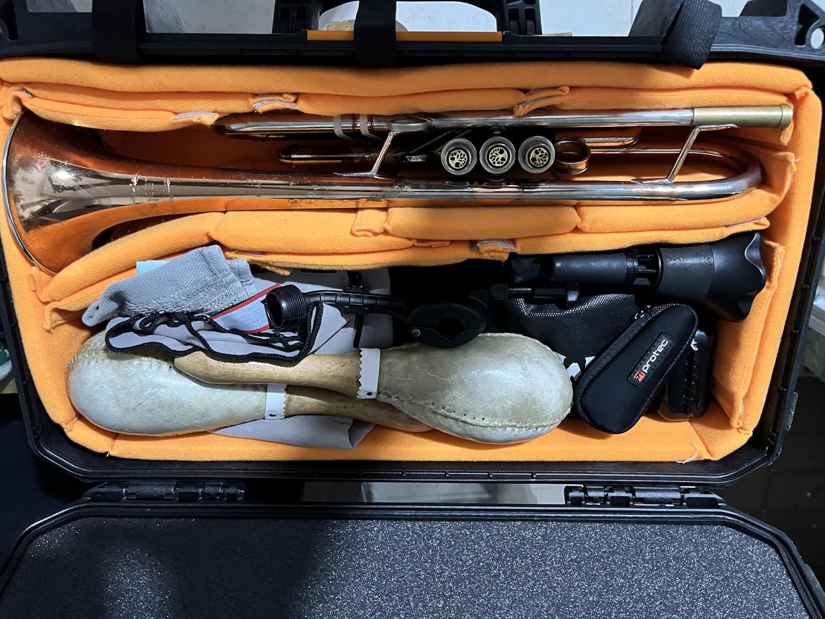 Pelican Vault V525 Hard Case (Camera, Pistol, Gear, Equipment) Customer Review Pelican Vault V525 Hard Case (Camera, Pistol, Gear, Equipment) - Customer Photo 2
