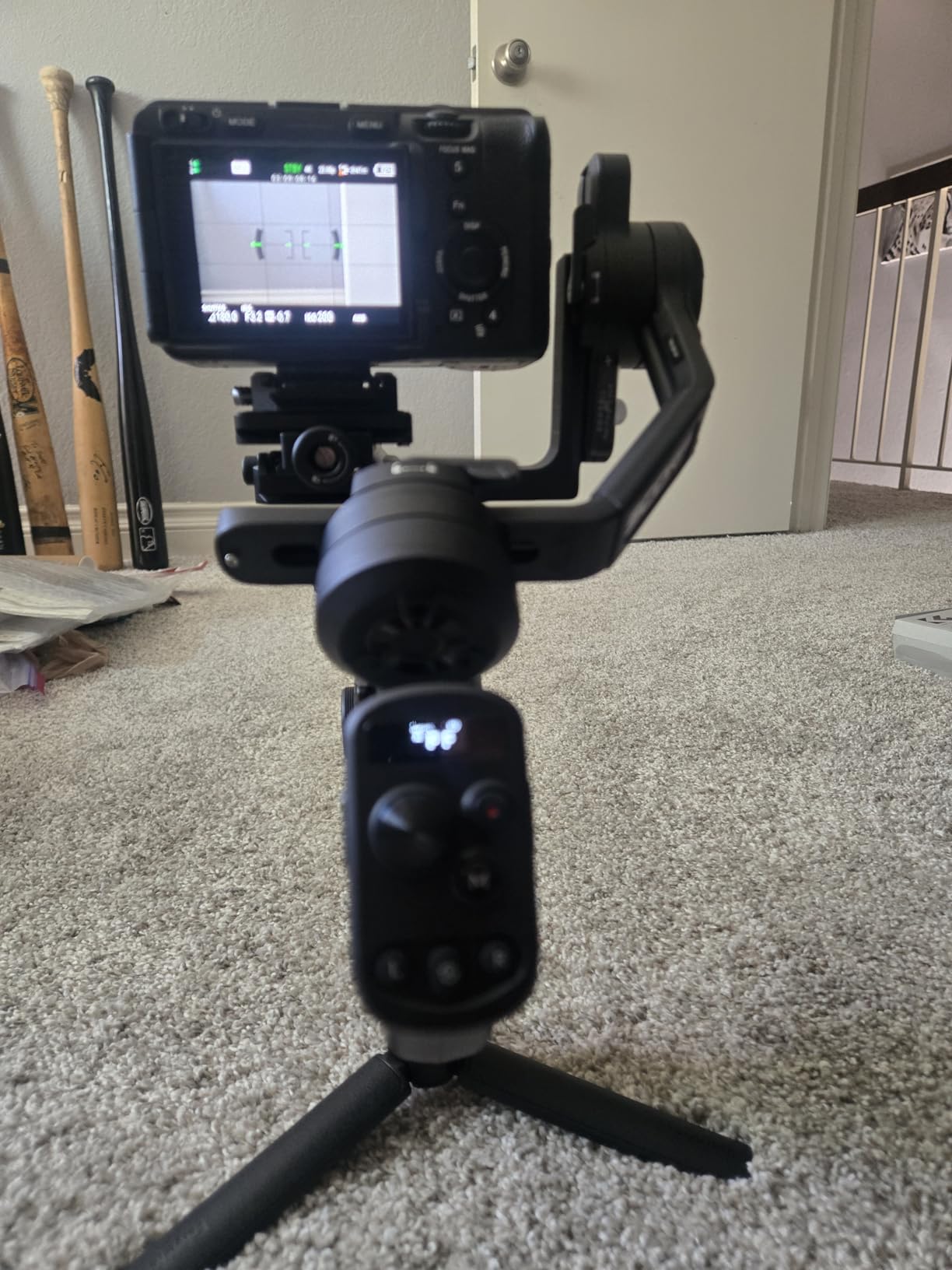 FeiyuTech SCORP-C2 Professional Camera Gimbal Stabilizer, Built-in AI Face/Object Tracking, 3.5kg/7.72lbs Load, Native Vertical Video for YouTube TikTok, for Sony A7, Canon EOS R, Nikon Z Mirrorless Customer Review FeiyuTech SCORP-C2 Professional Camera Gimbal Stabilizer, Built-in AI Face/Object Tracking, 3.5kg/7.72lbs Load, Native Vertical Video for YouTube TikTok, for Sony A7, Canon EOS R, Nikon Z Mirrorless - Customer Photo 2