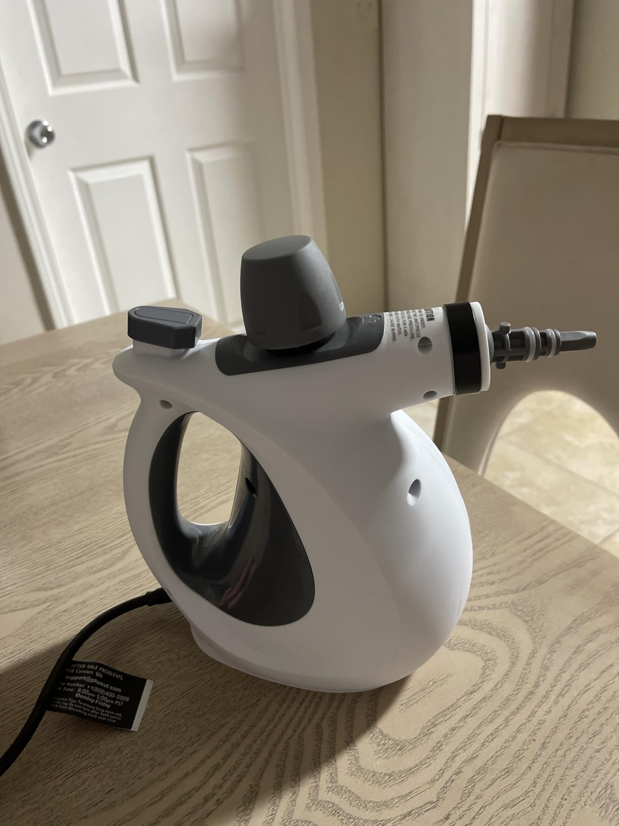 Phueut Pressurized Handheld Multi-Surface Natural Steam Cleaner with 12 pcs Accessories, Multi-Purpose Steamer for Home Use, Steamer for Cleaning Floor, Upholstery, Grout and Car (Grey) customer photo 1