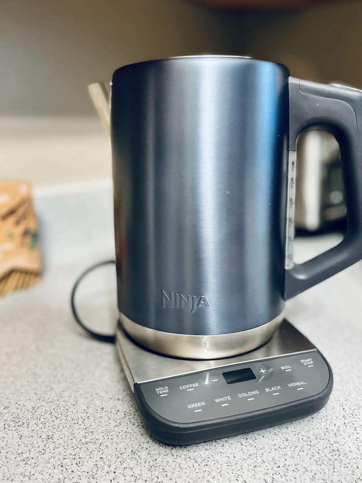 Ninja KT200 Precision Temperature Electric Kettle, 1500 watts, BPA Free, Stainless, 7-Cup Capacity, Hold Temp Setting, Silver Customer Review Ninja KT200 Precision Temperature Electric Kettle, 1500 watts, BPA Free, Stainless, 7-Cup Capacity, Hold Temp Setting, Silver - Customer Photo 1