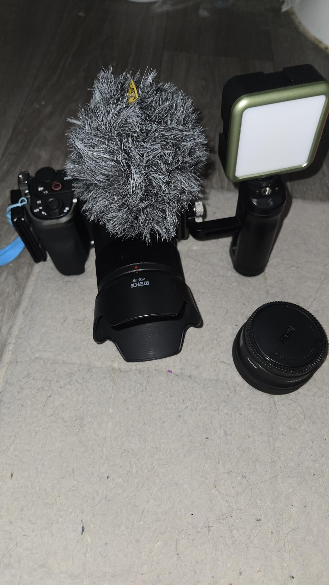 Deity V-Mic D4 Mini Video Microphone 20mph Wind Rating,Runs of 1-5V from Cameras,Phones,and Audio Recorders - Customer Photo 2