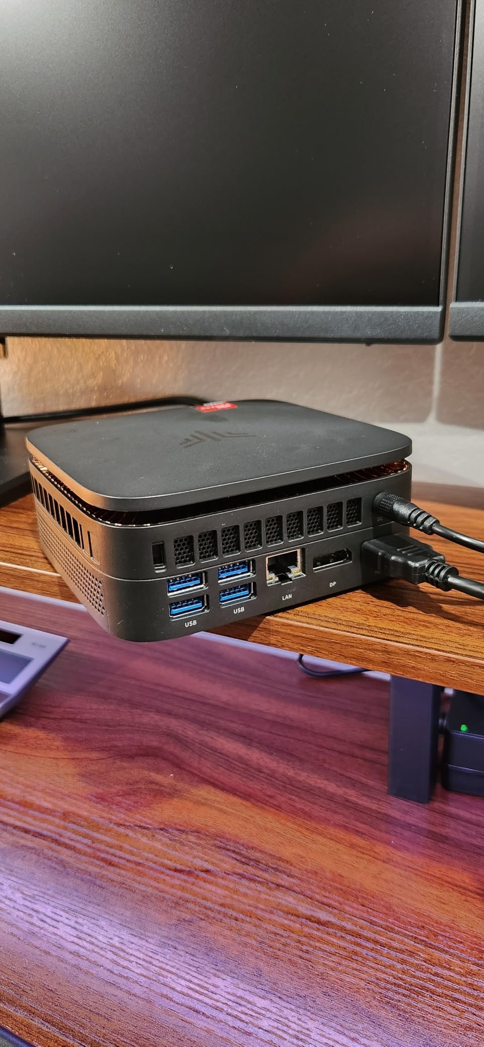 KAMRUI Essenx E1 Mini PC Computer, AMD 3150U, 8GB RAM 256GB SSD, Mini Desktop Computer Support Dual 4K, WiFi, Bluetooth customer photo 2