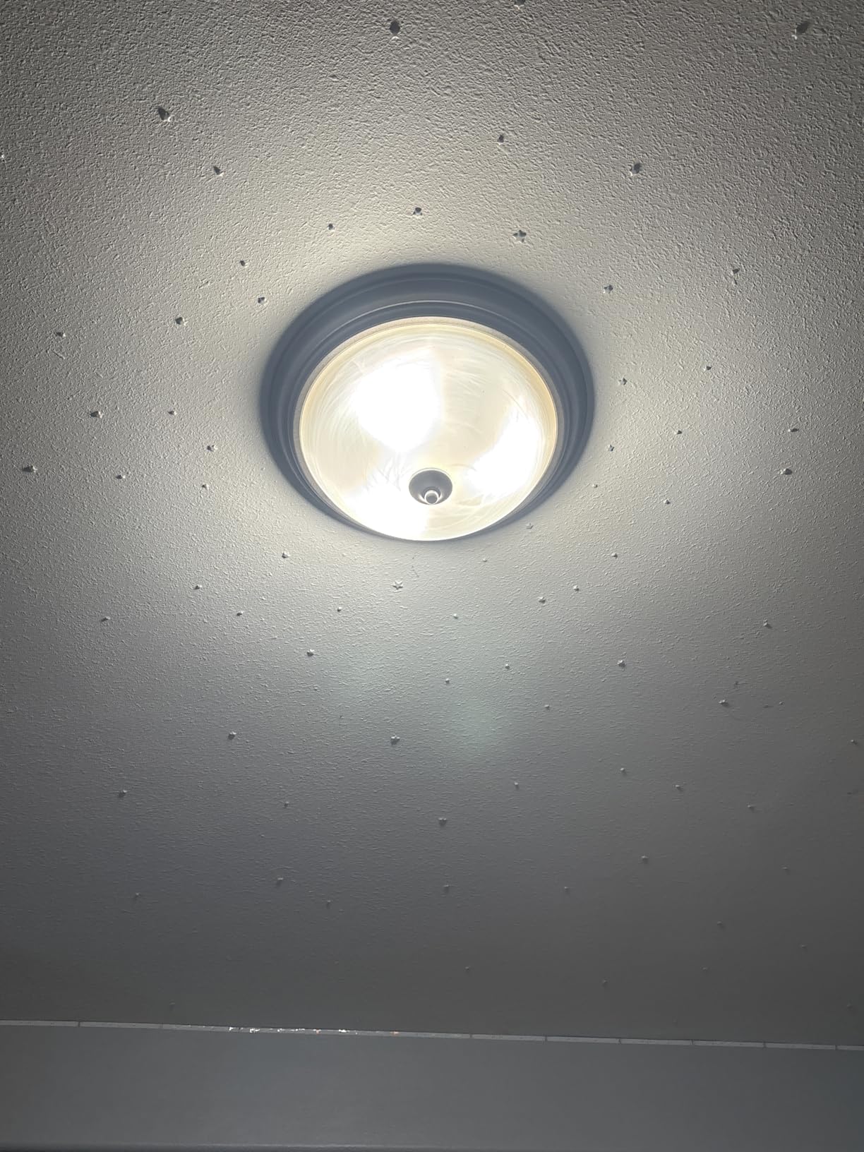 Govee Smart Light Bulbs, Color Changing Light Bulb, Work with Alexa and Google Assistant, 16 Million Colors RGBWW, WiFi & Bluetooth LED Light Bulbs, Music Sync, A19, 800 Lumens, 4 Pack Customer Review Govee Smart Light Bulbs, Color Changing Light Bulb, Work with Alexa and Google Assistant, 16 Million Colors RGBWW, WiFi & Bluetooth LED Light Bulbs, Music Sync, A19, 800 Lumens, 4 Pack - Customer Photo 1
