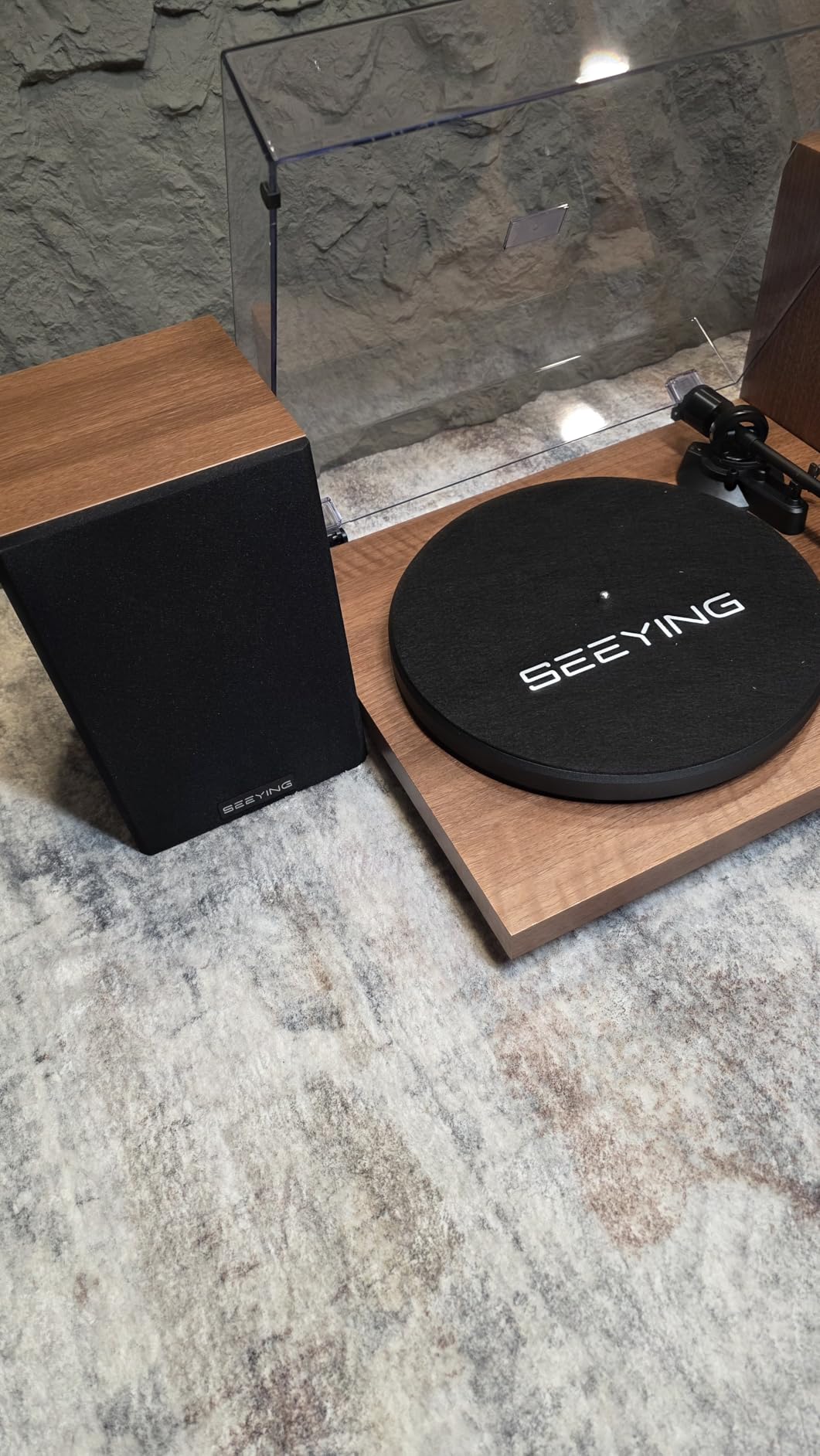 Record Player Vinyl Bluetooth Turntable with 36 Watt Stereo Bookshelf Speakers, Hi-Fi System with Magnetic Cartridge, USB Recording and Auto Stop - Customer Photo 2