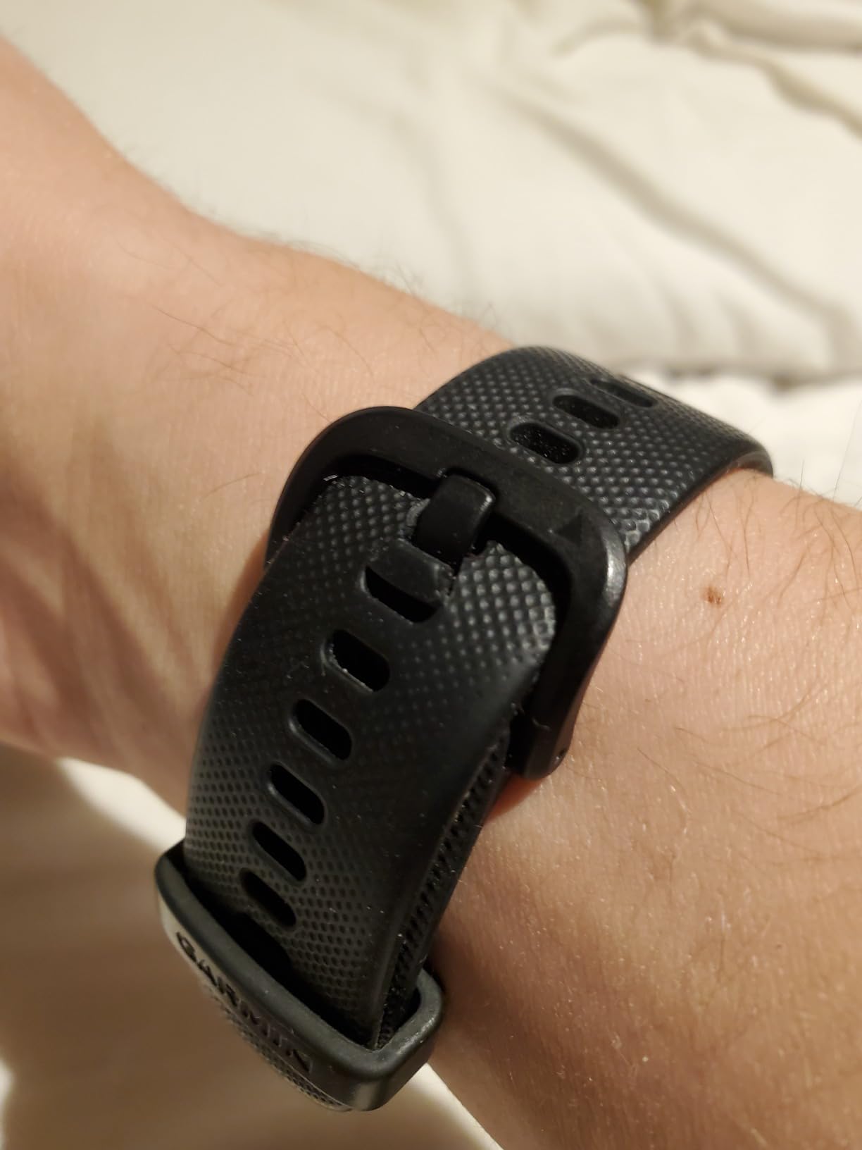 Garmin vivomove Sport, Hybrid Smartwatch, Health and Wellness Features, Touchscreen, Black - Customer Photo 2