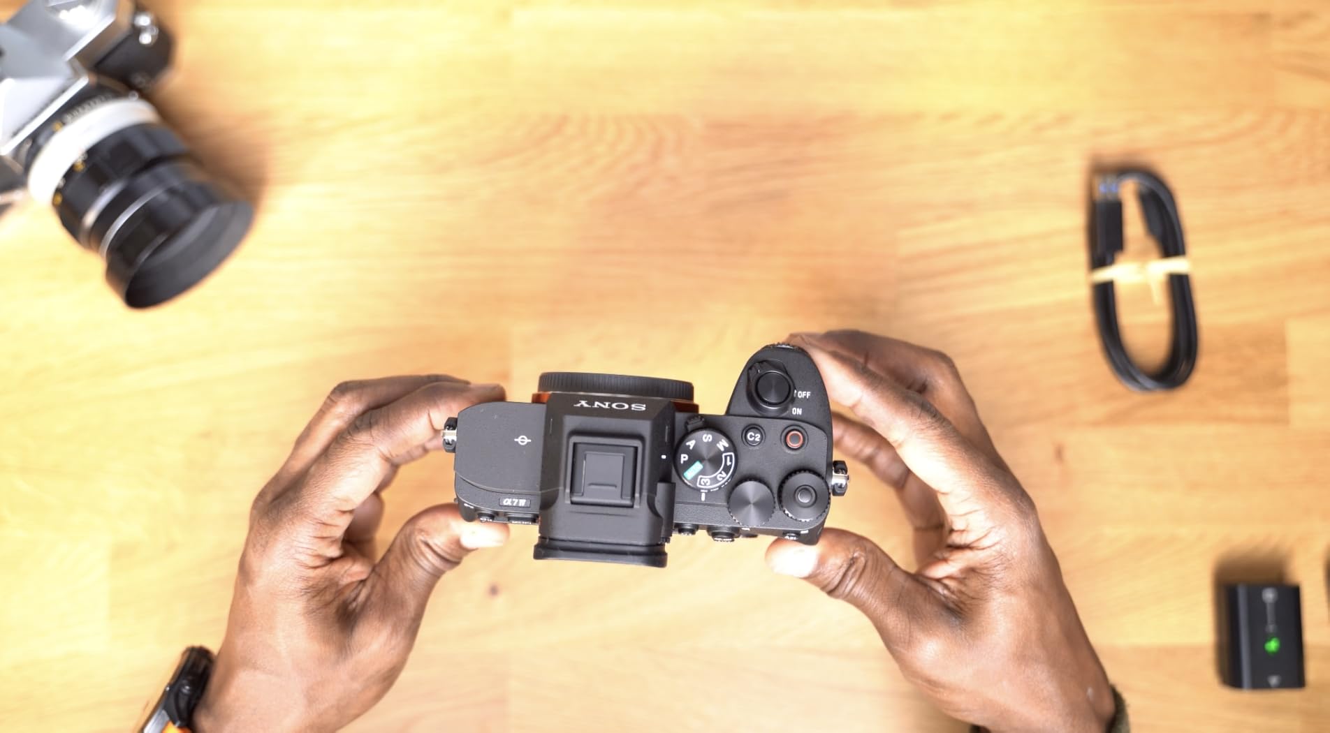 Sony Alpha 7 IV Full-frame Mirrorless Interchangeable Lens Camera (Renewed) - Customer Photo 1