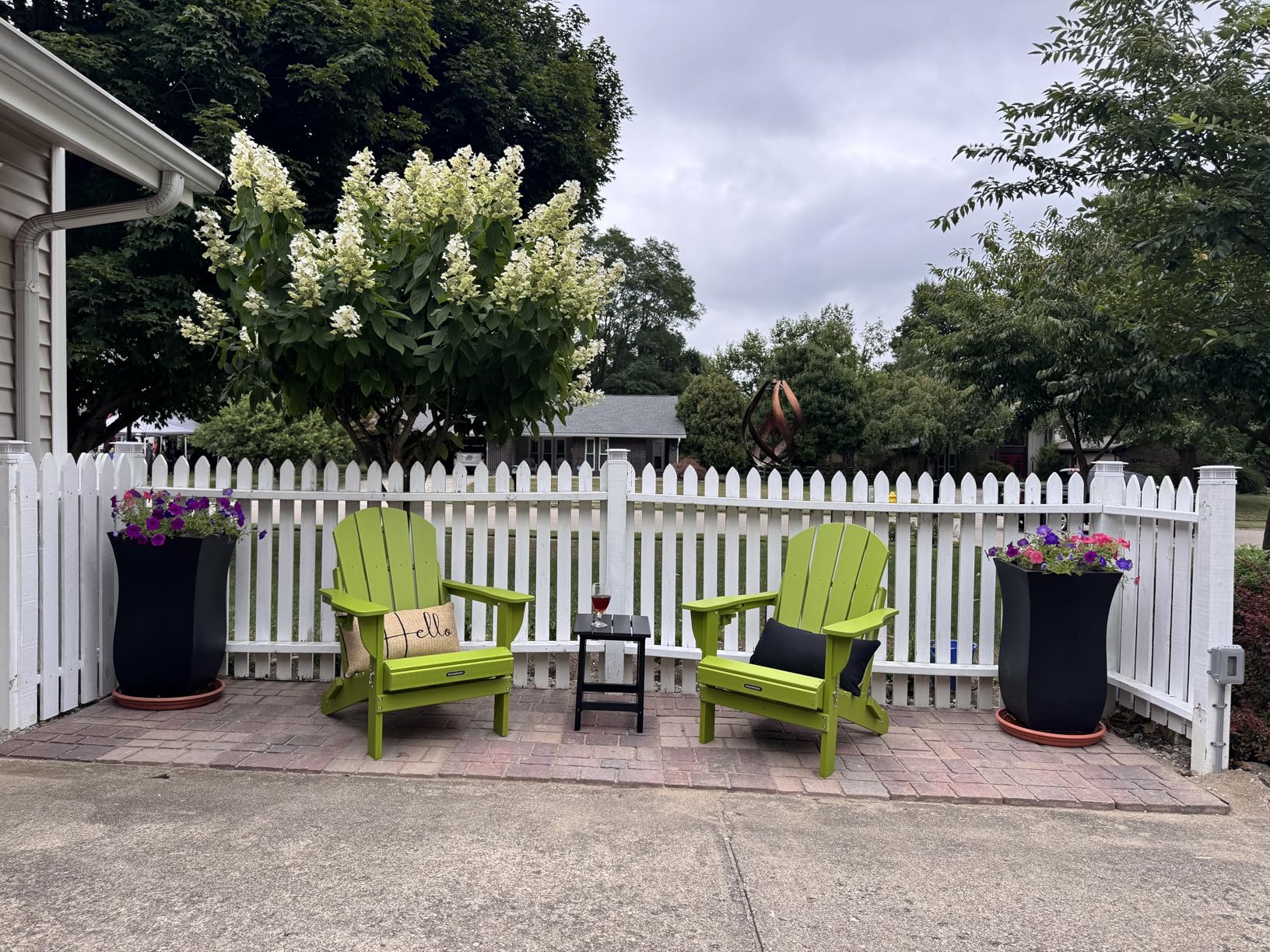 MUCHENGHY Folding Adirondack Chairs, Patio Chairs, Lawn Chairs, Outdoor Chair, Adirondack Chair Plastic, Fire Pit, Weather Resistant with Cup Holder - Customer Photo 2